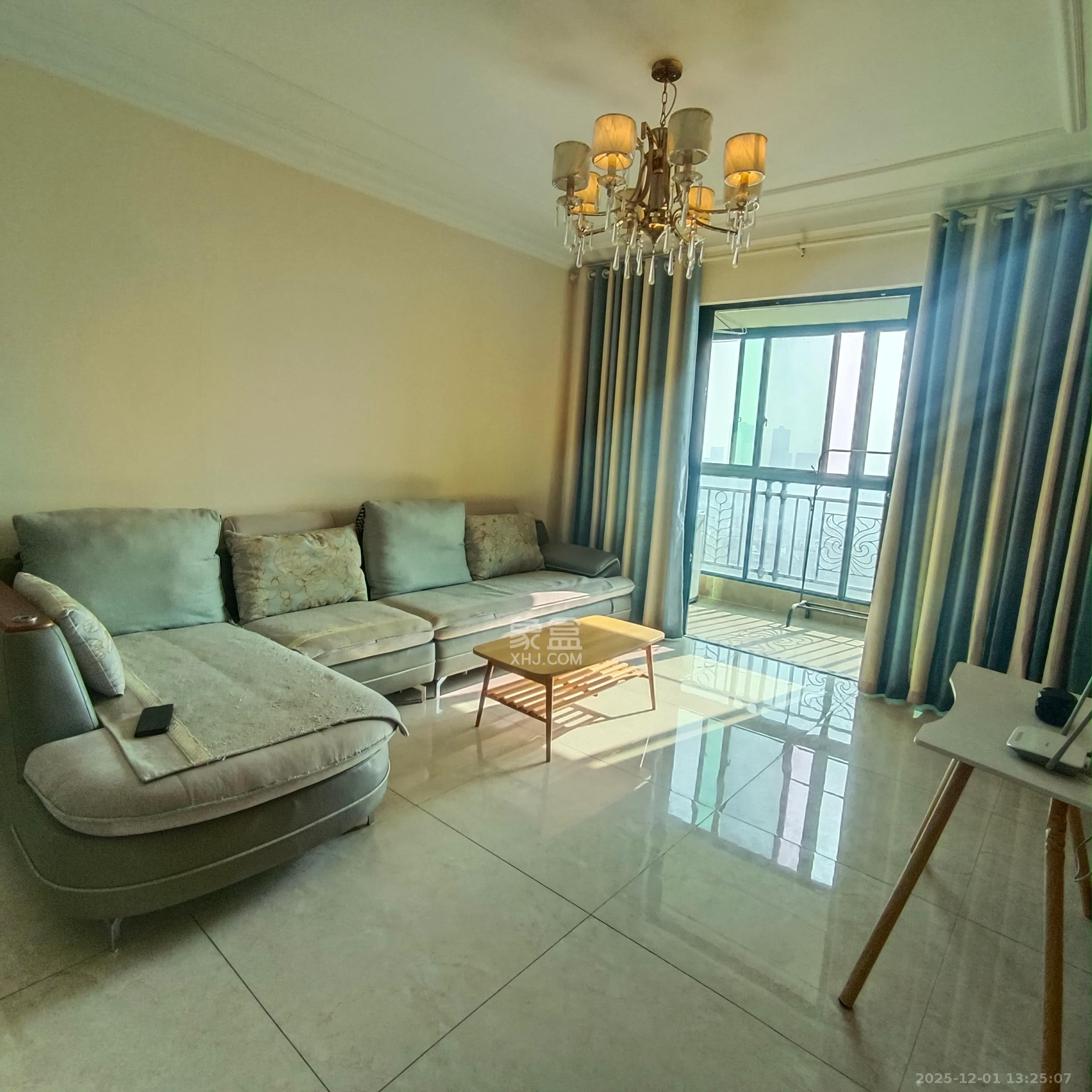 恒大雅苑  2室1厅1卫    2400.0元/月