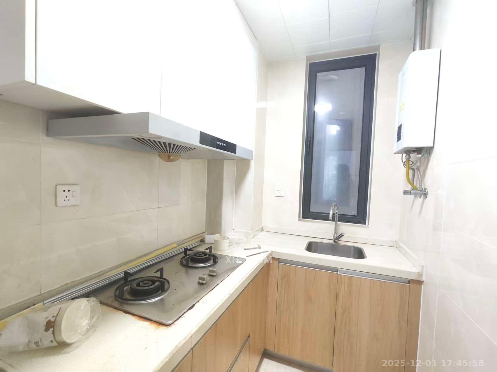 启迪协信中心  2室1厅1卫    2600.0元/月室内图