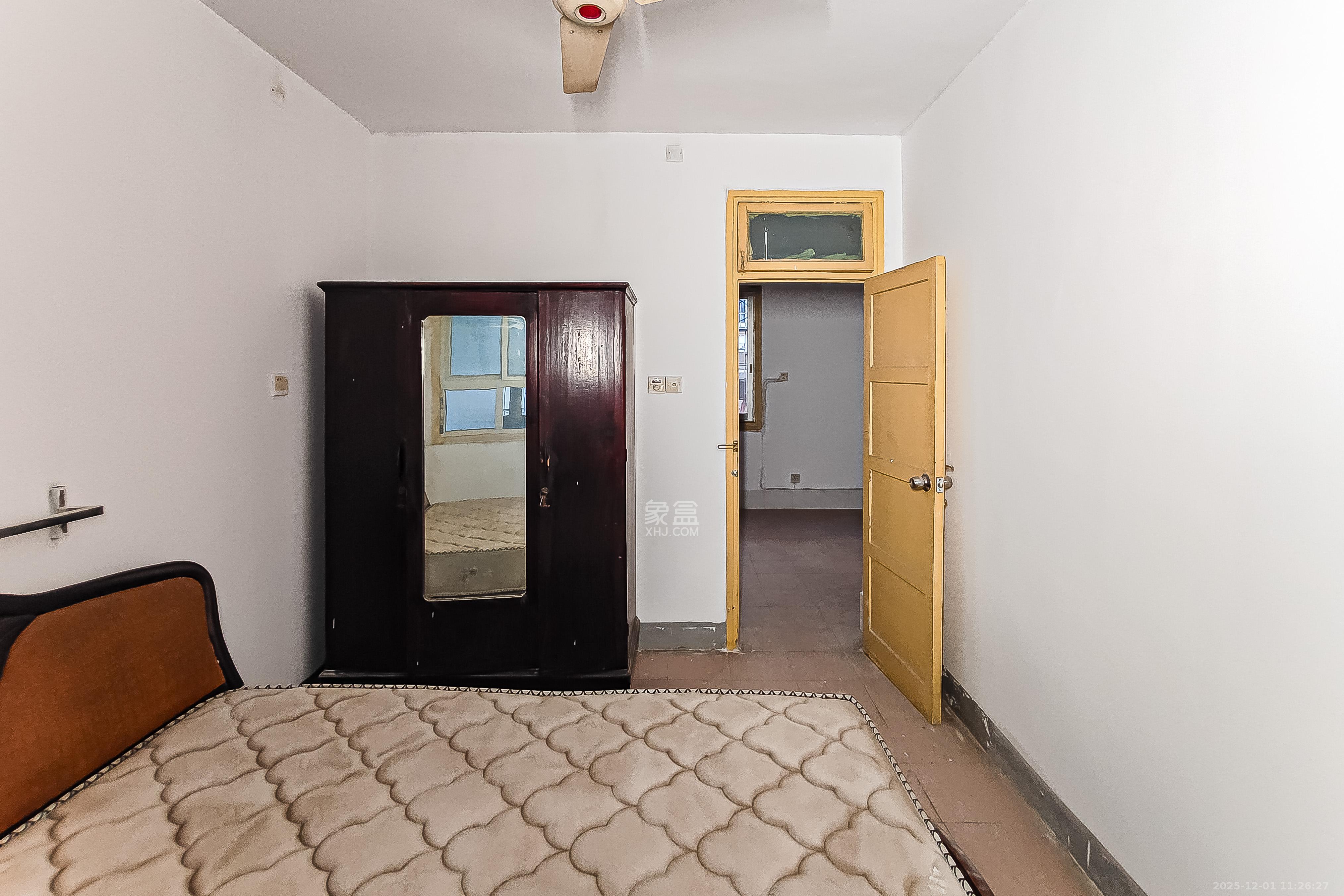 向东南社区 2室1厅1卫 26.8万 向东南社区 2室1厅1卫 26.8万卧室