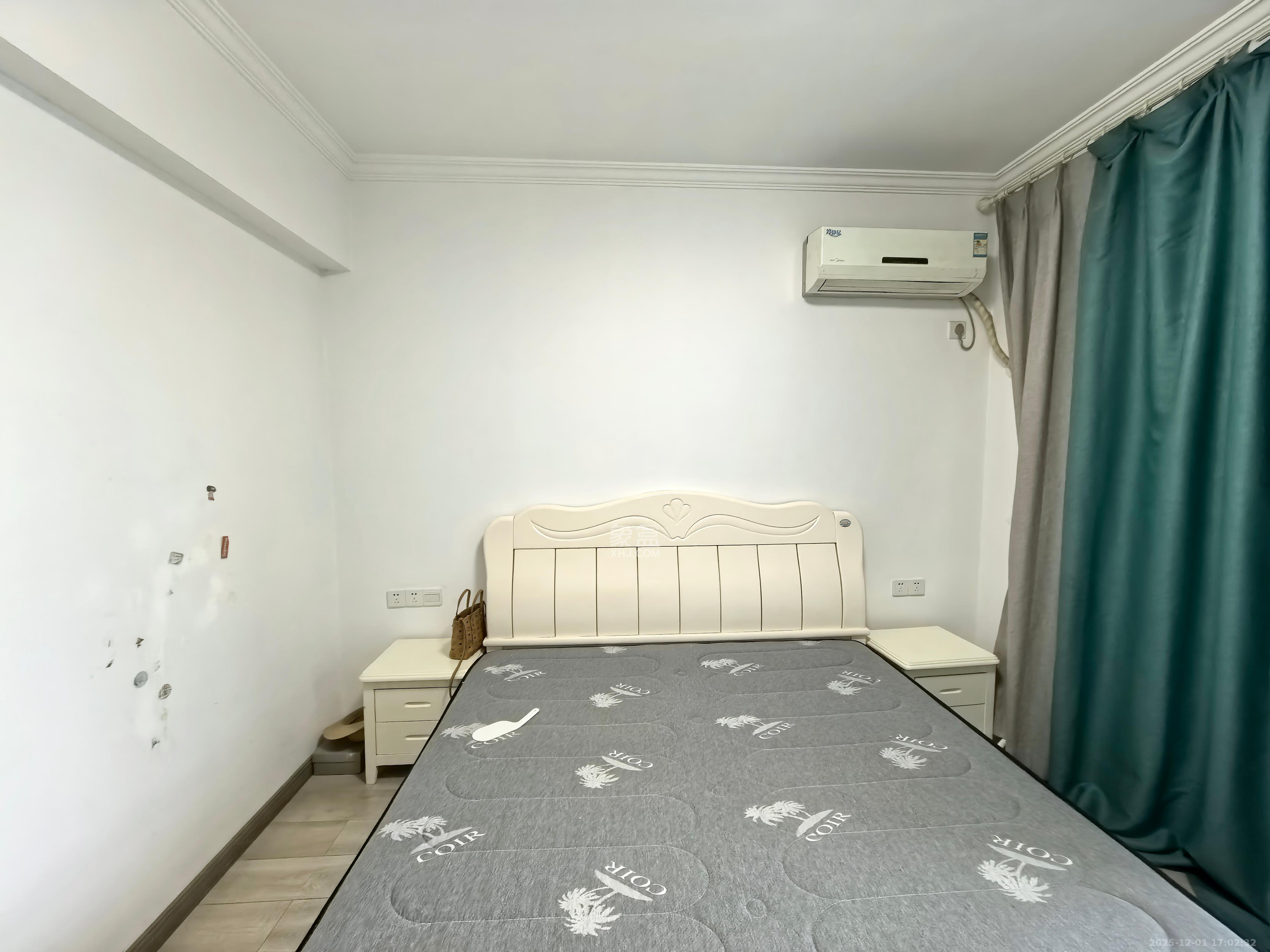 鸿基橄榄君庭  2室1厅1卫    2400.0元/月室内图