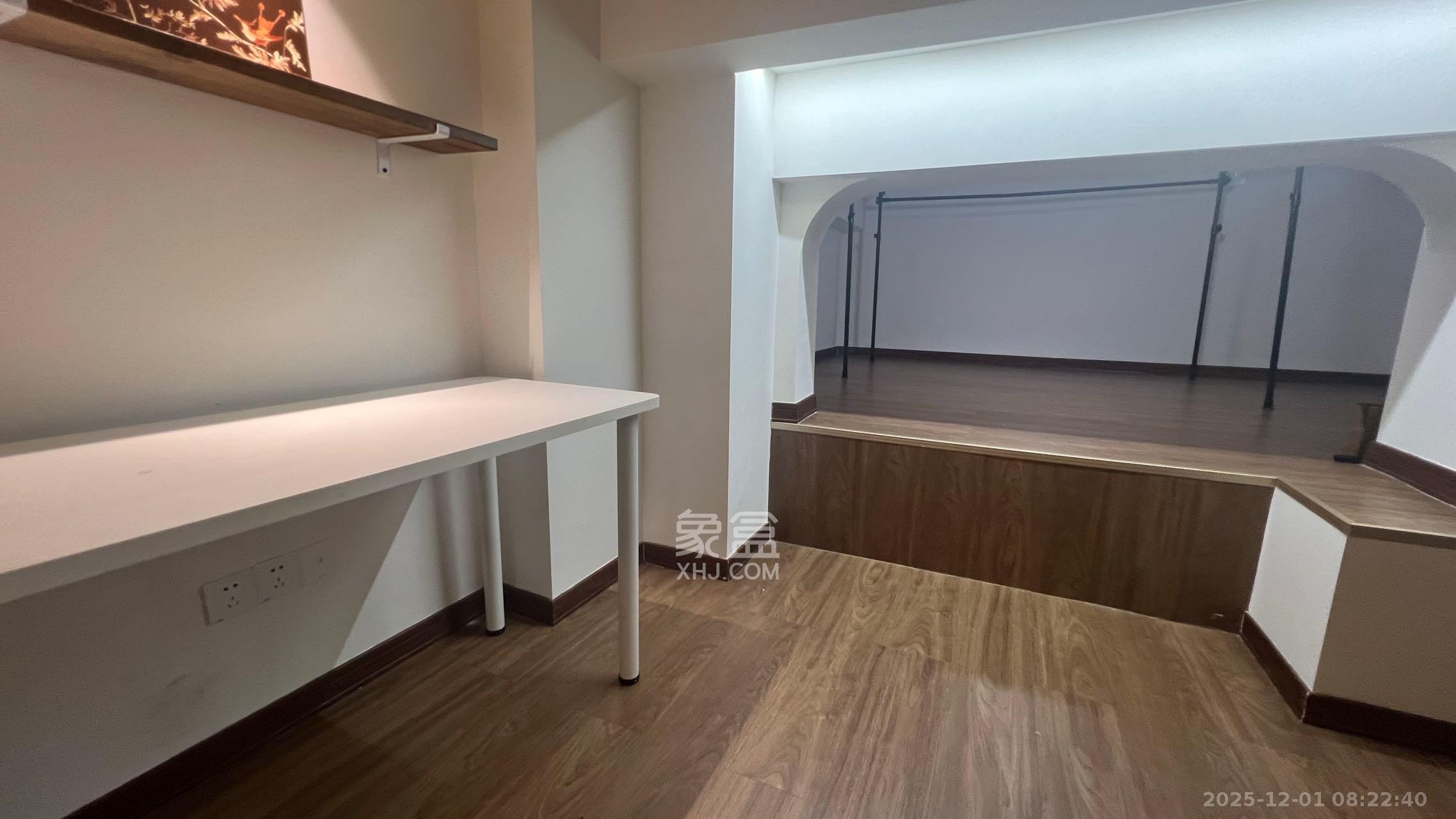 润和国际广场 1室1厅1卫 2200.0元/月 润和国际广场 1室1厅1卫 2200.0元/月室内图