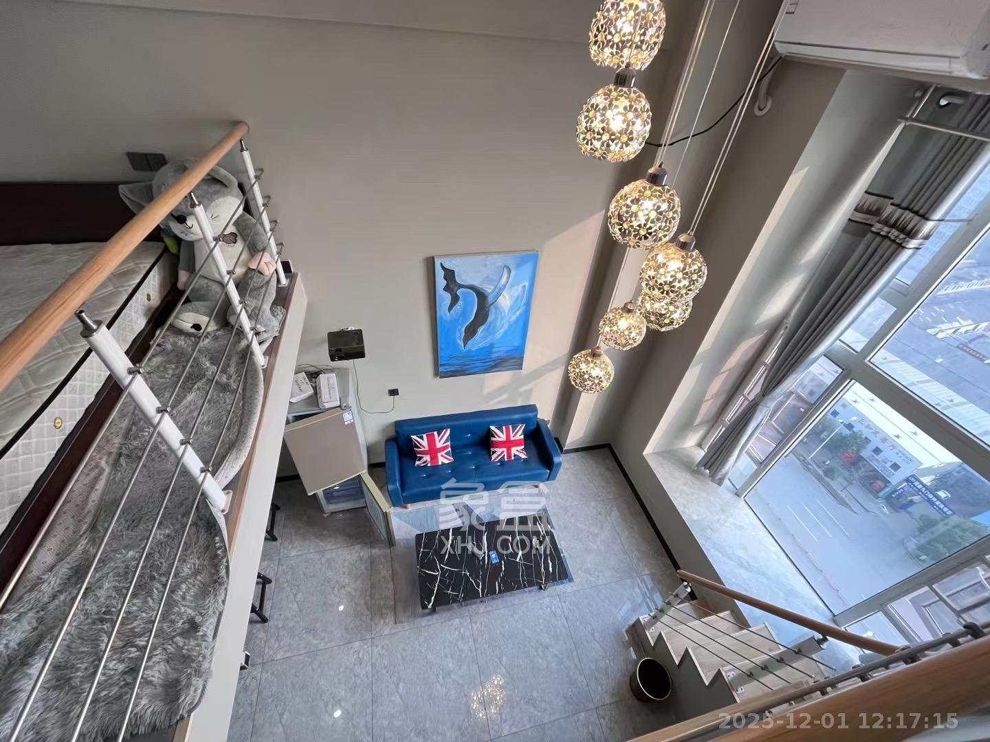 芙蓉万国城MOMA（卓越汇富苑）  1室1厅1卫    1800.0元/月室内图