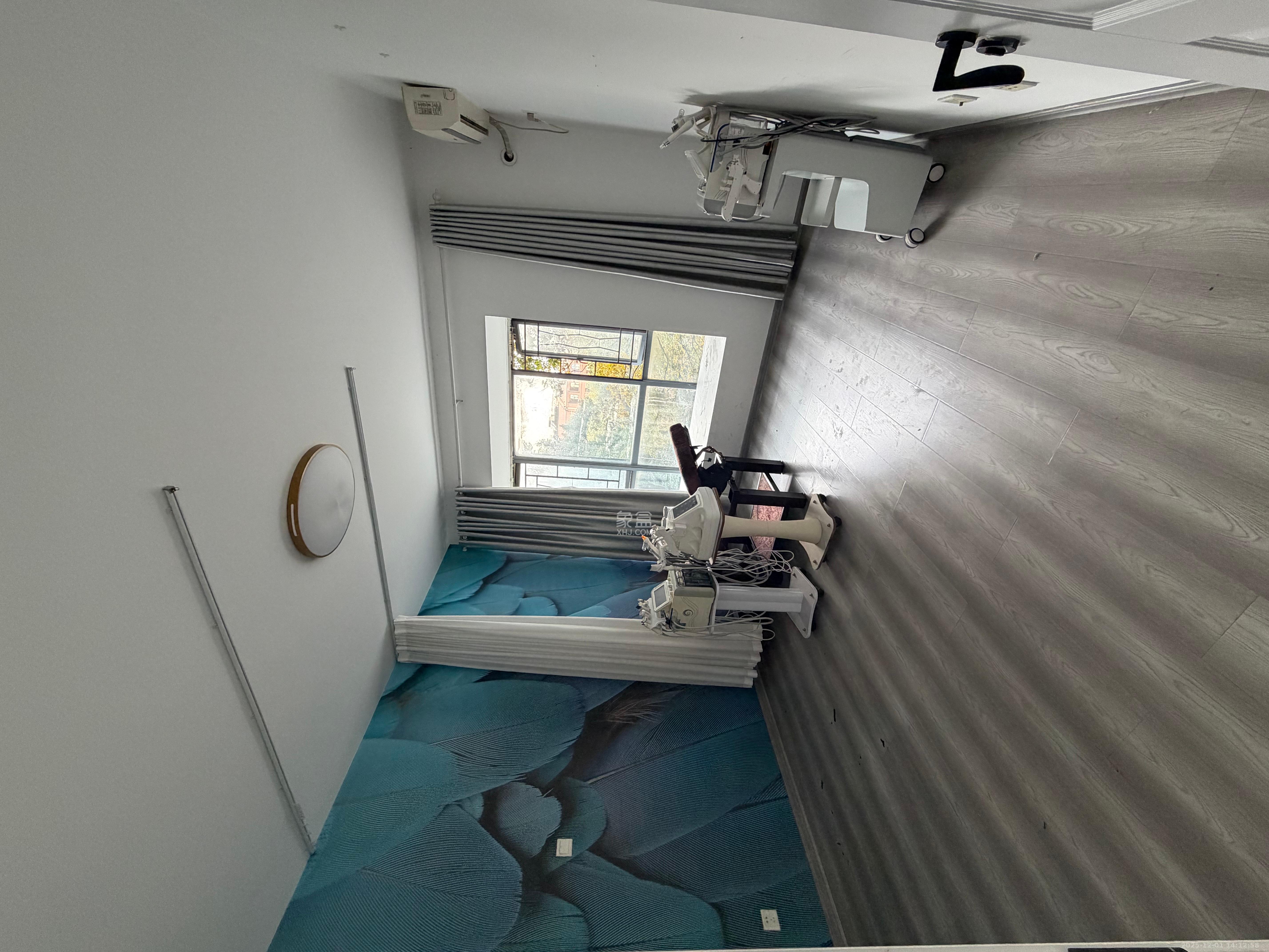 万博汇  3室2厅1卫    4500.0元/月