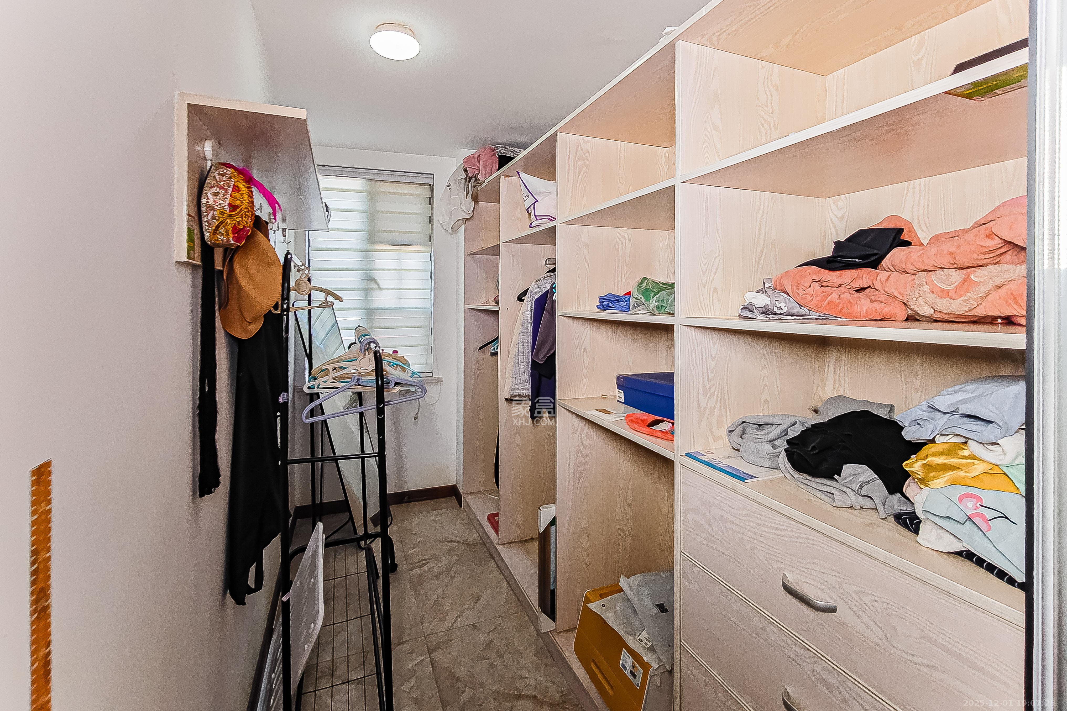 兴威帕克水岸  3室2厅2卫    100.0万其他