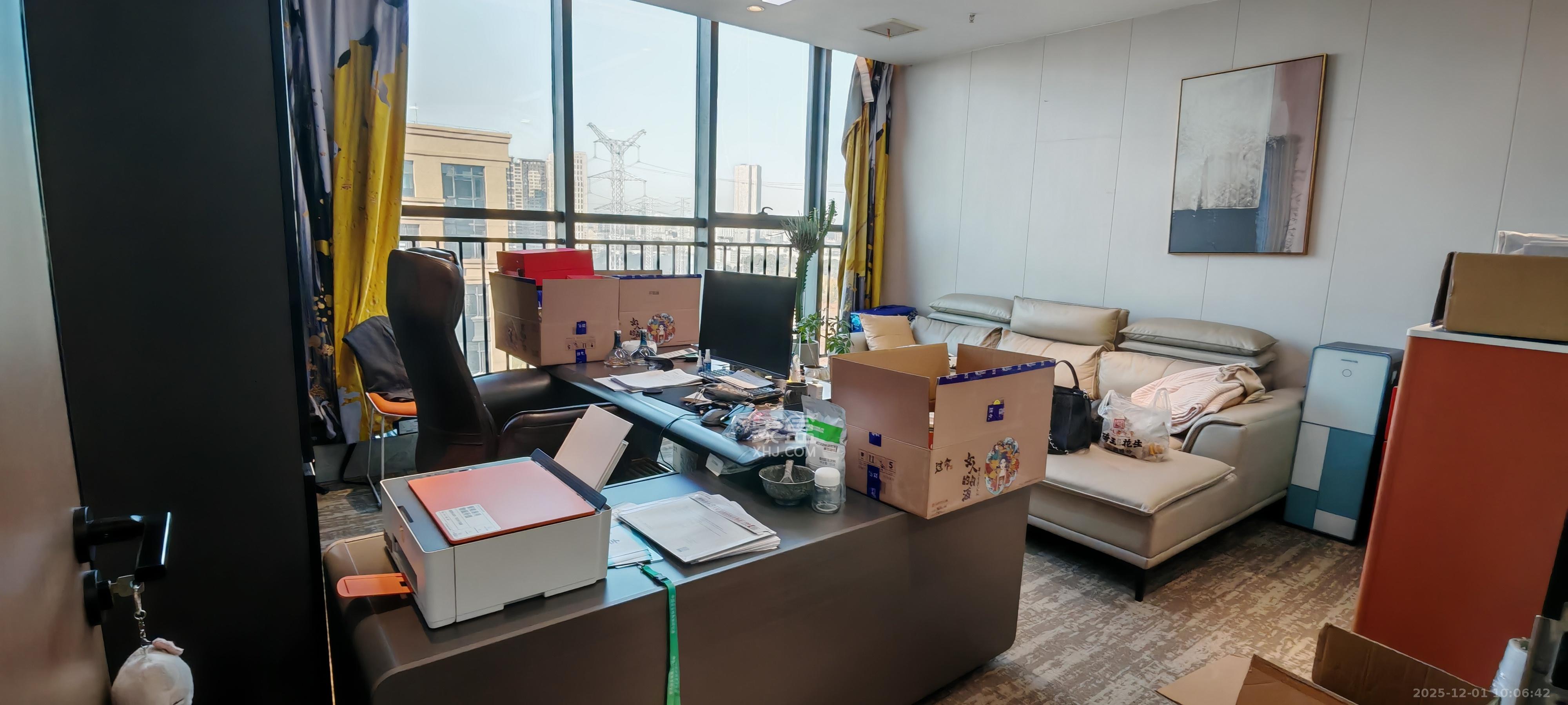 铭诚绿谷智慧产业园   737.0㎡      29480.0元/月室内图