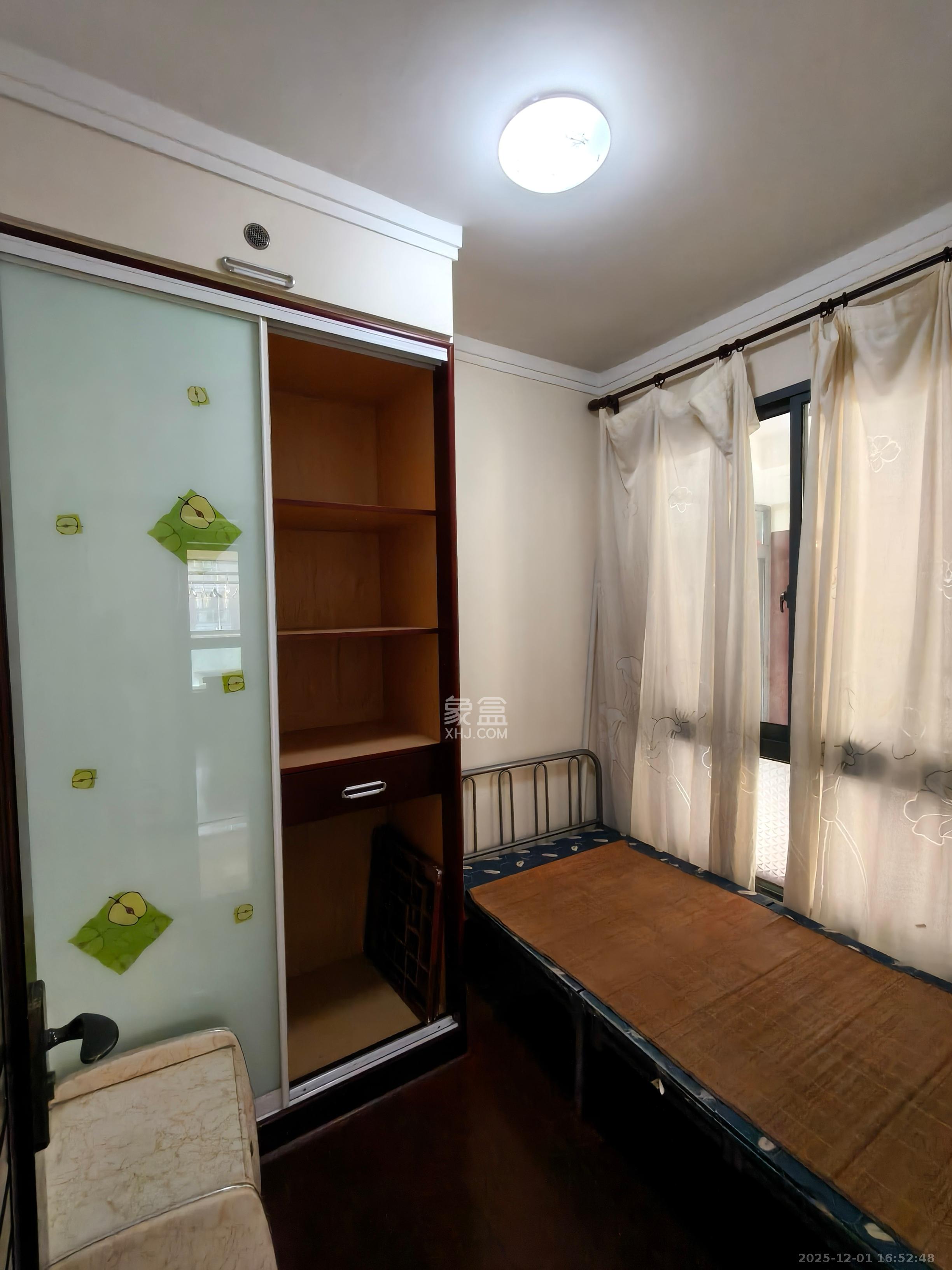 奥林匹克花园 3室2厅1卫 2600.0元/月 奥林匹克花园 3室2厅1卫 2600.0元/月室内图