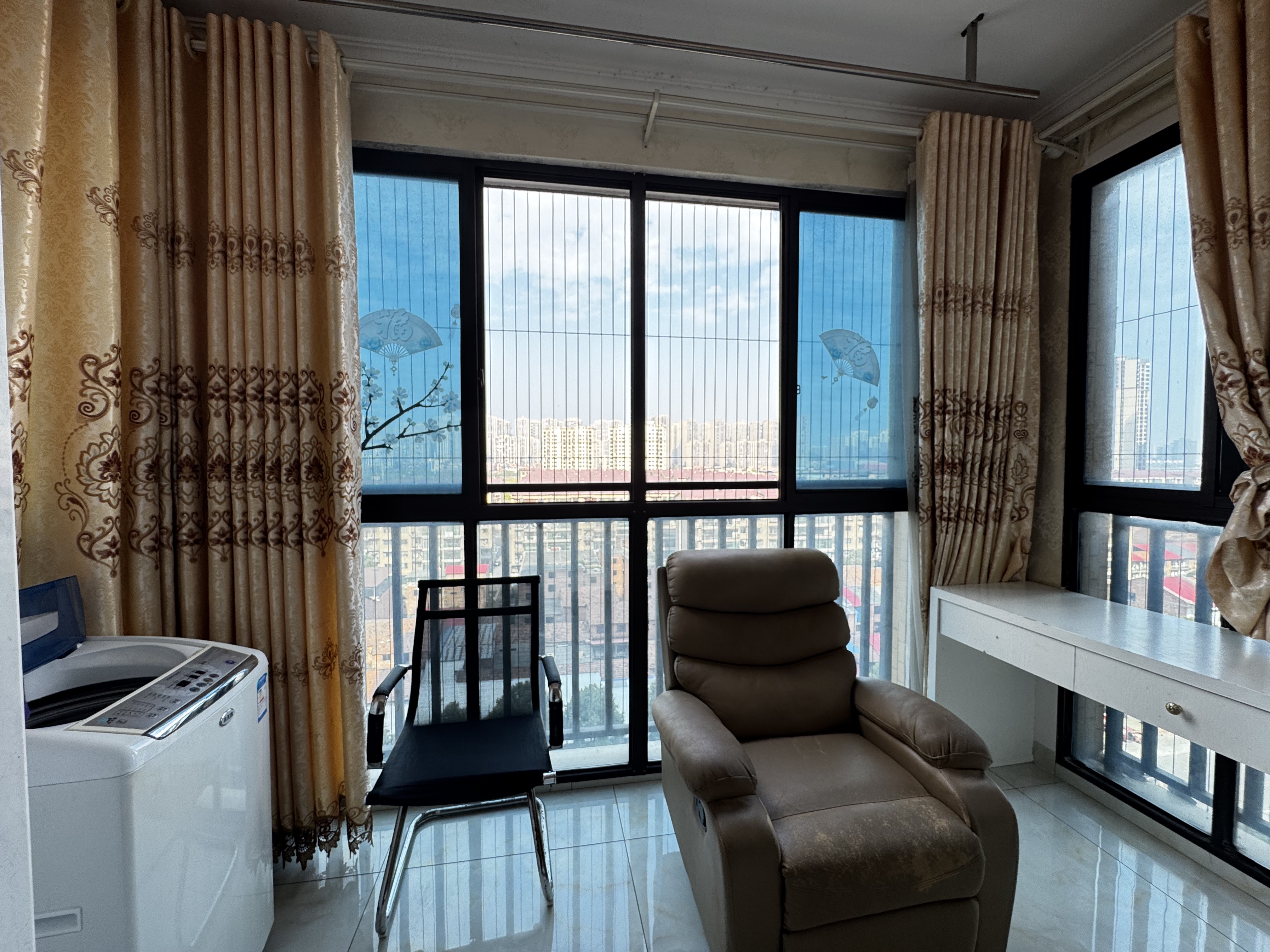 英伦首府金域豪廷  1室1厅1卫    1200.0元/月室内图