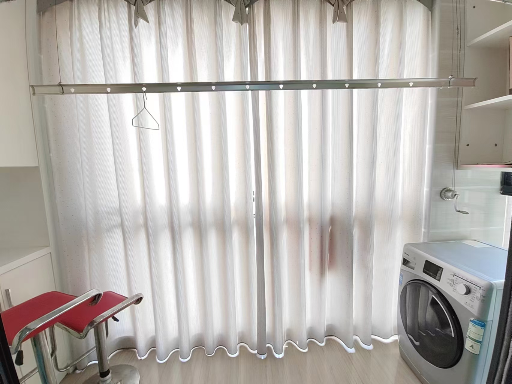 水映豪廷（一，二，三期）  1室1厅1卫    1400.0元/月室内图