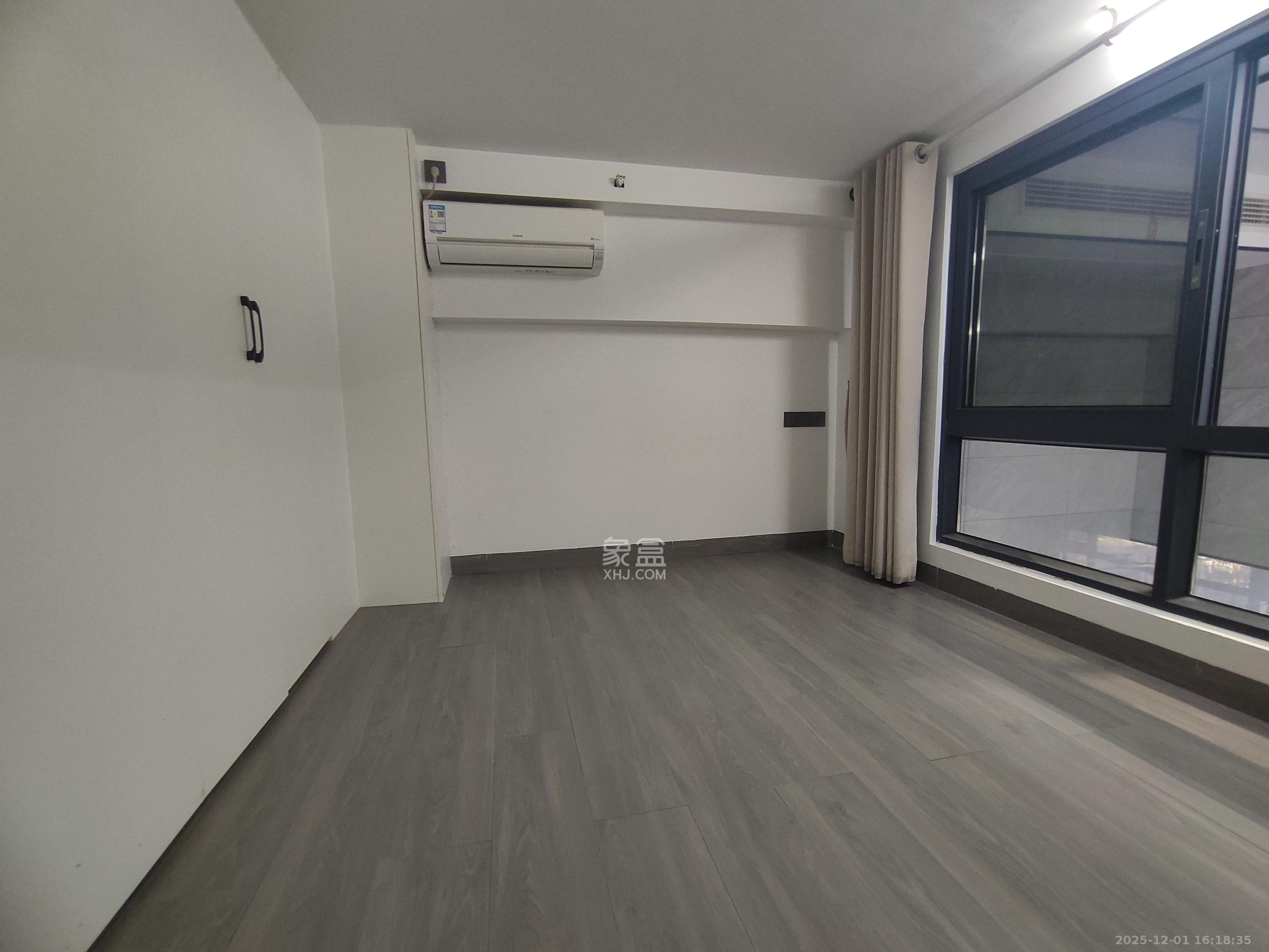 中国铁建梅溪青秀三期 2室1厅1卫 2700.0元/月 中国铁建梅溪青秀三期 2室1厅1卫 2700.0元/月室内图