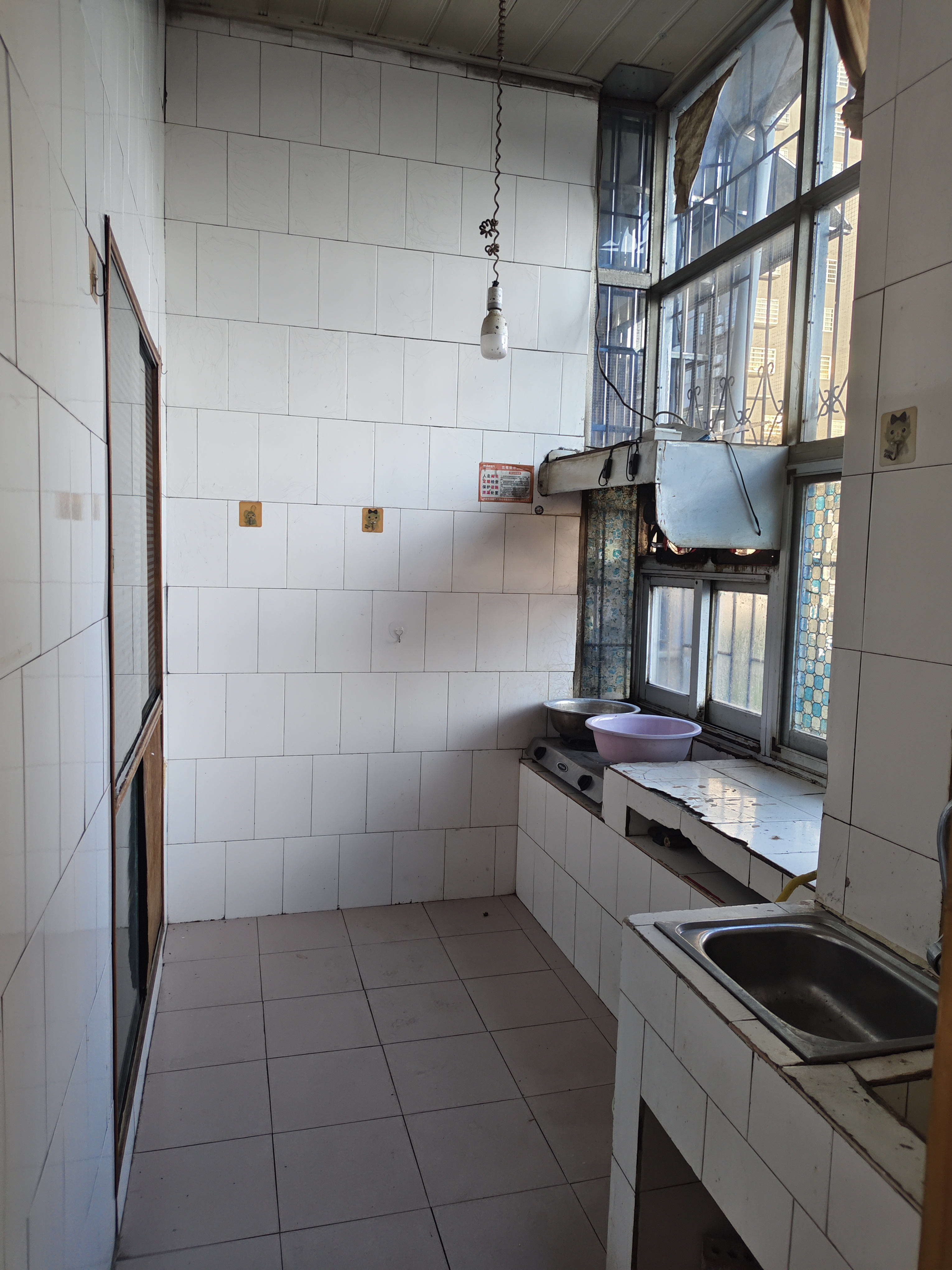 娄底市财政局宿舍区 1室0厅0卫 50.8万 娄底市财政局宿舍区 1室0厅0卫 50.8万客厅