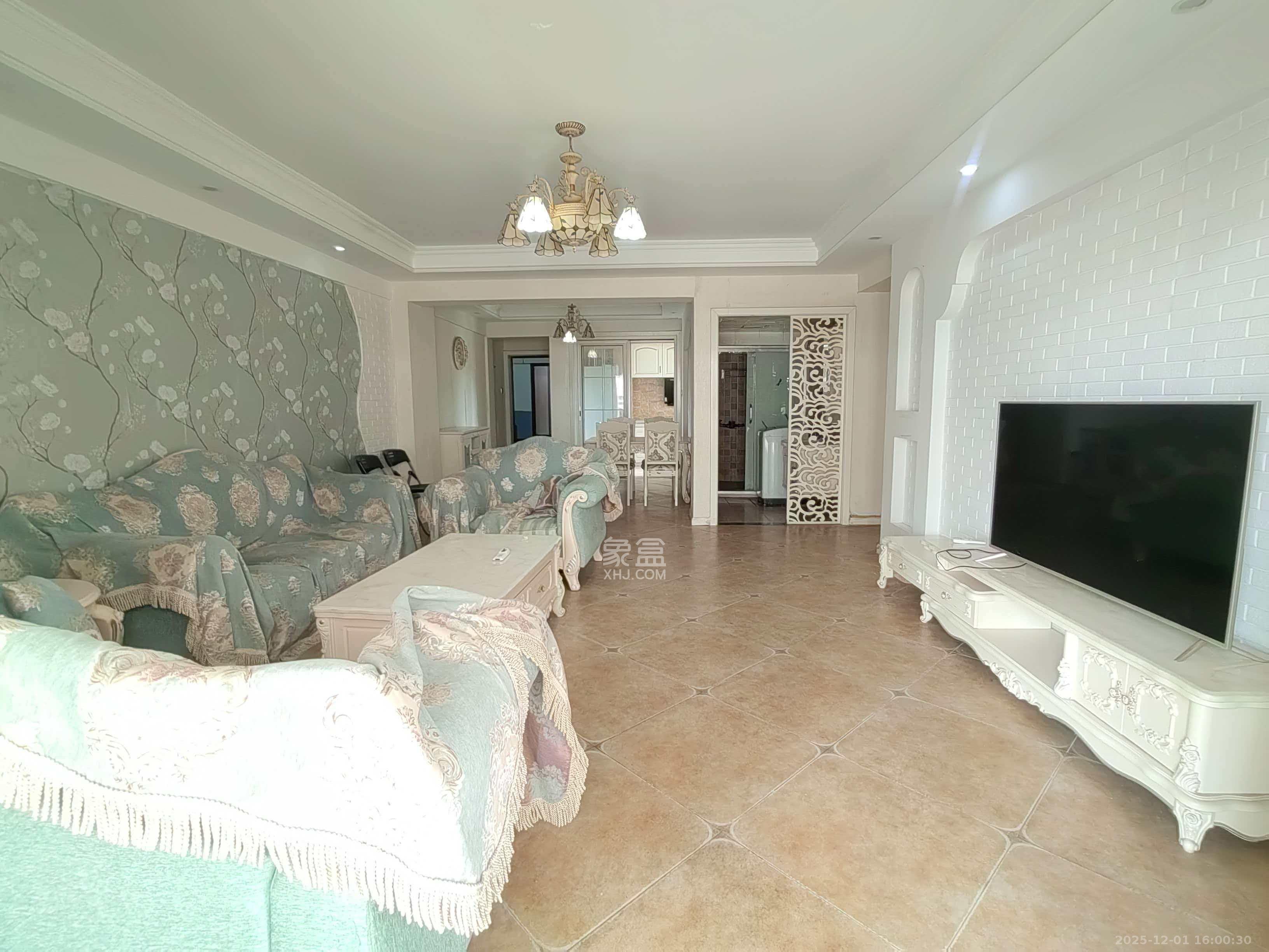 天心电脑城(朝阳丽景,朝阳丽园) 4室2厅2卫 3400.0元/月 天心电脑城(朝阳丽景,朝阳丽园) 4室2厅2卫 3400.0元/月室内图