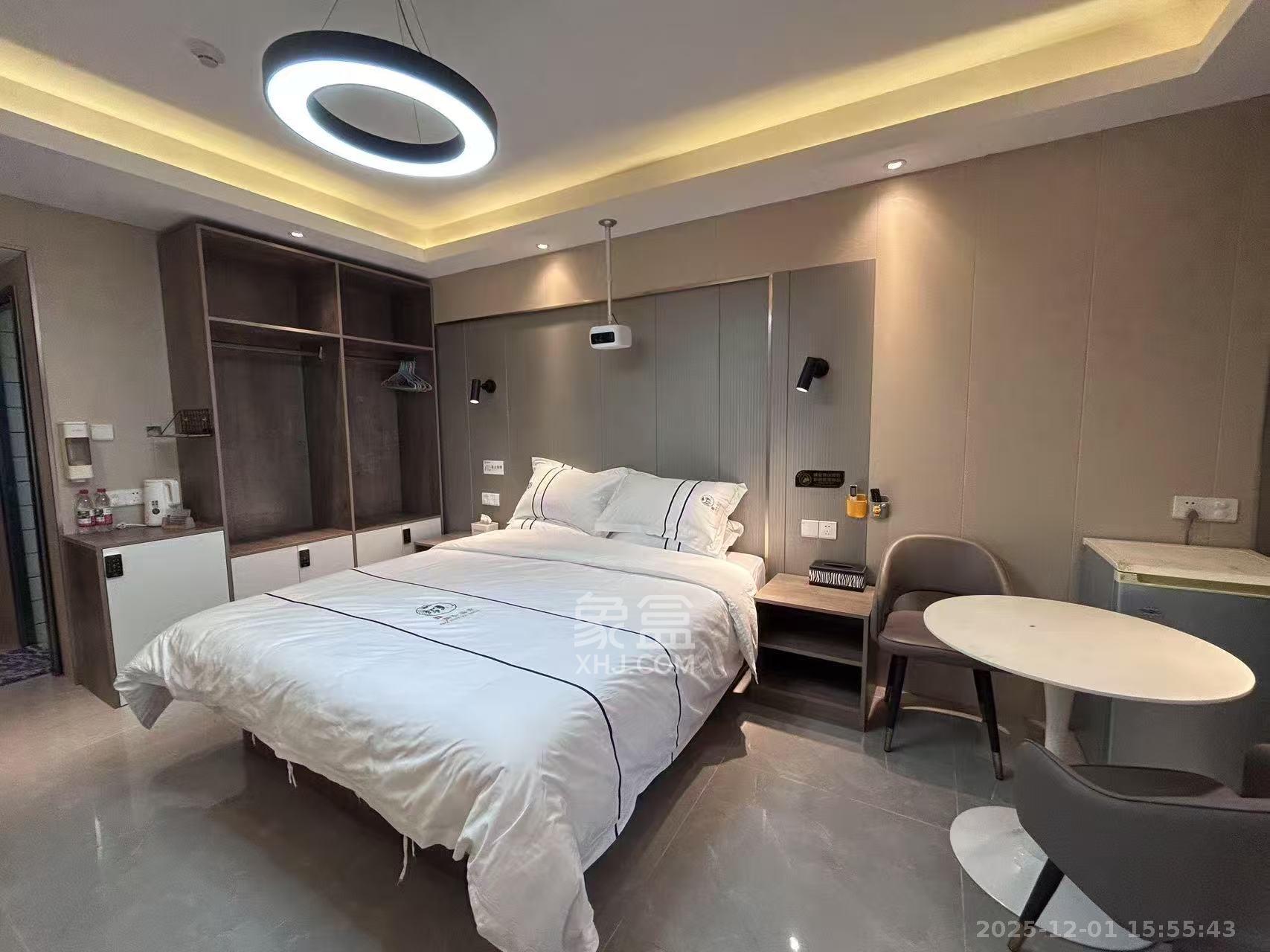 国泰九龙湾 1室1厅1卫 1500.0元/月 国泰九龙湾 1室1厅1卫 1500.0元/月室内图