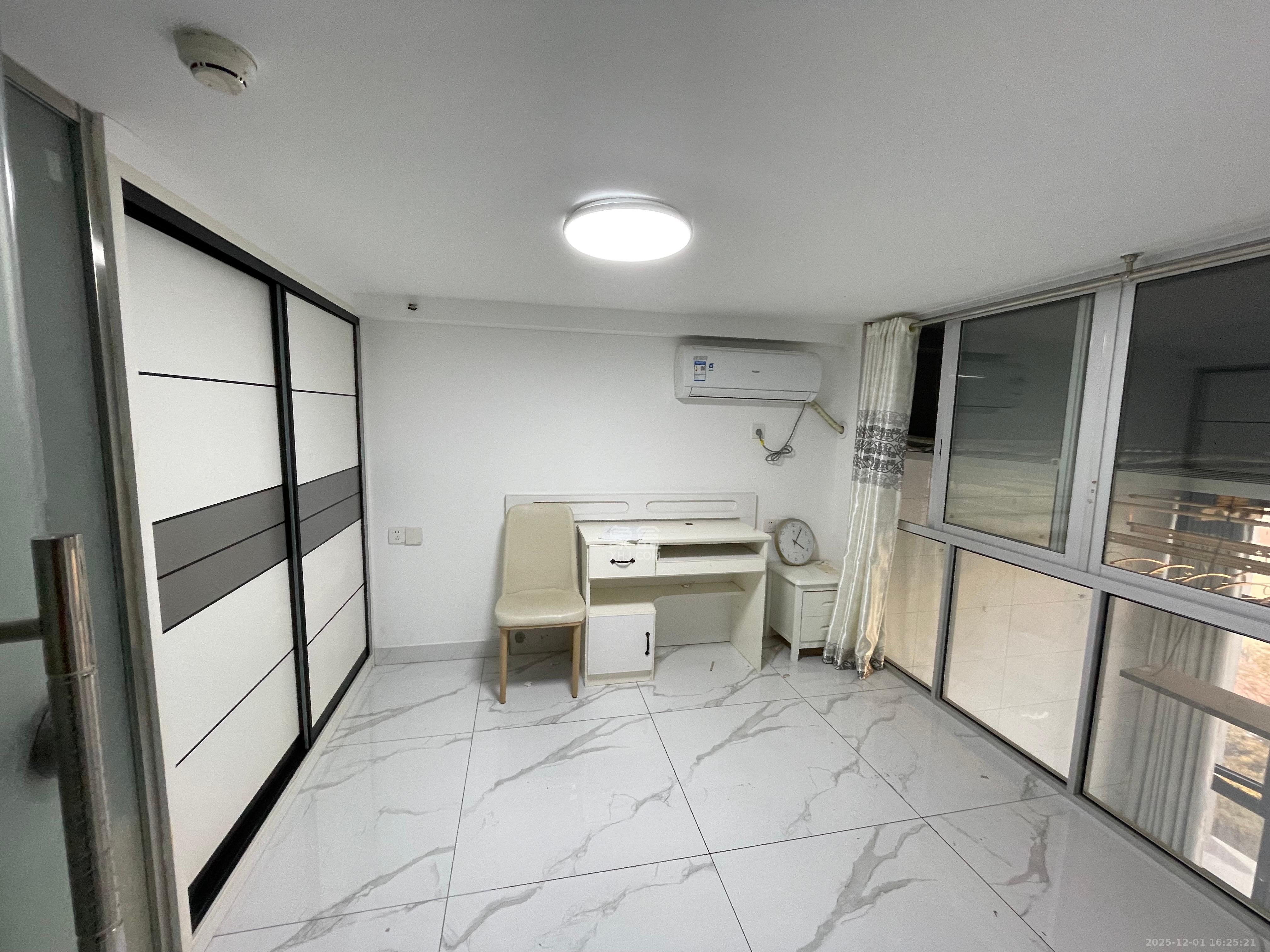 中国铁建梅溪青秀三期 1室1厅1卫 2200.0元/月 中国铁建梅溪青秀三期 1室1厅1卫 2200.0元/月室内图