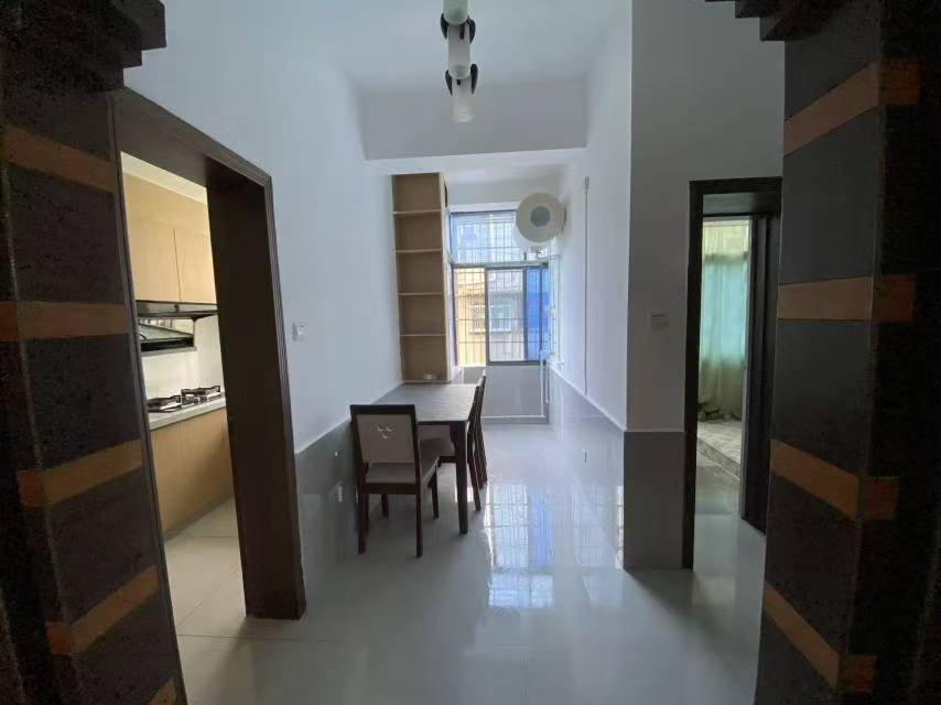 澧滨小区  3室2厅1卫    1200.0元/月室内图