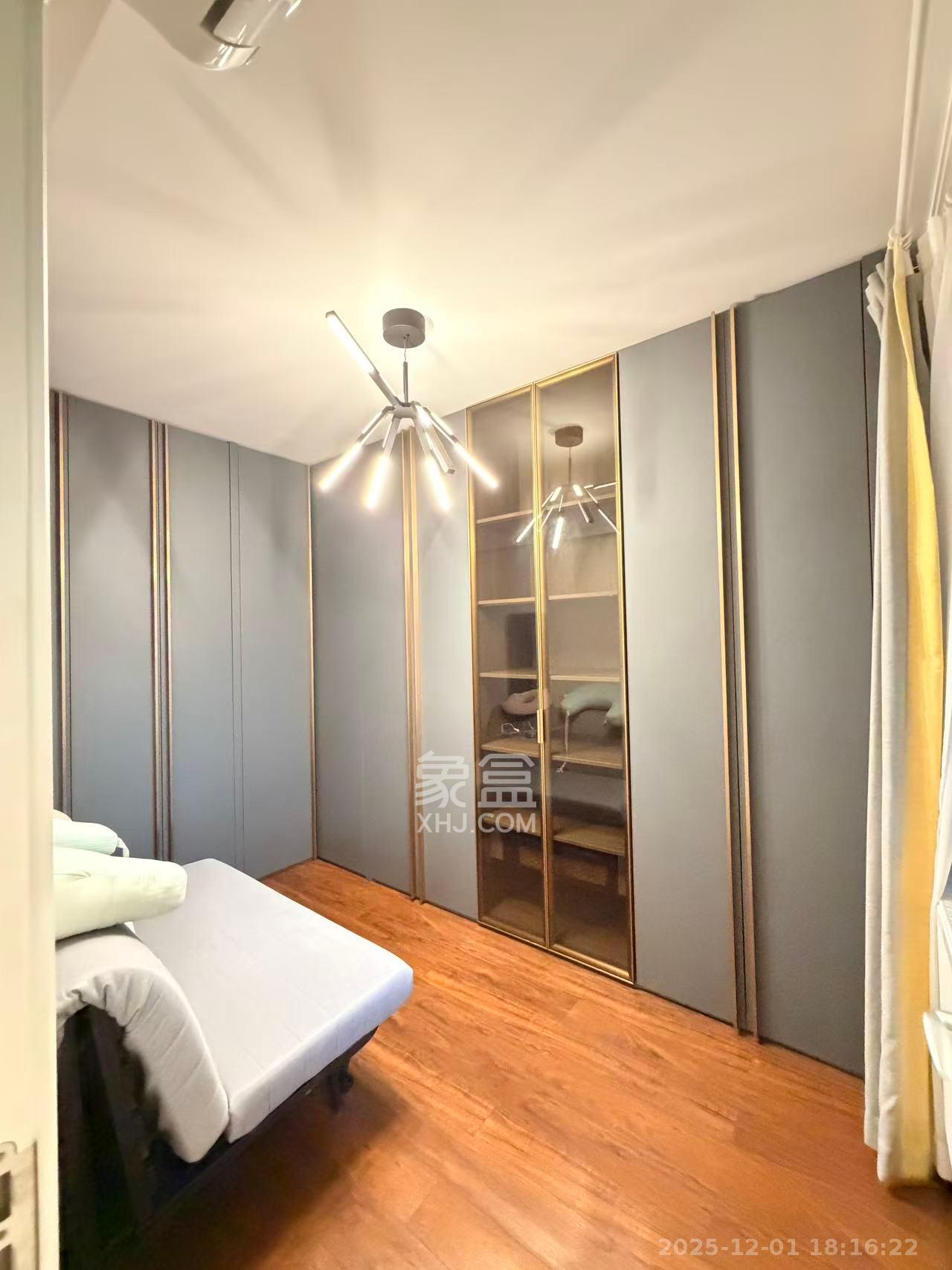 万科魅力之城观澜里 2室2厅1卫 2500.0元/月 万科魅力之城观澜里 2室2厅1卫 2500.0元/月室内图