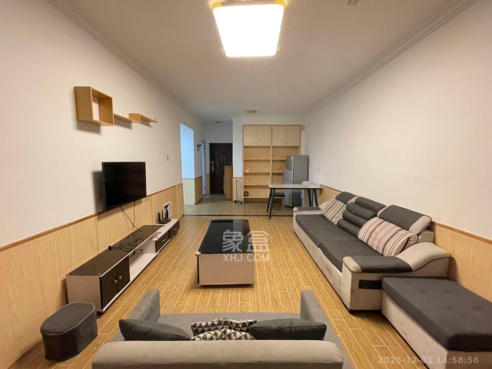 东宜兰园  2室1厅1卫    1700.0元/月室内图1