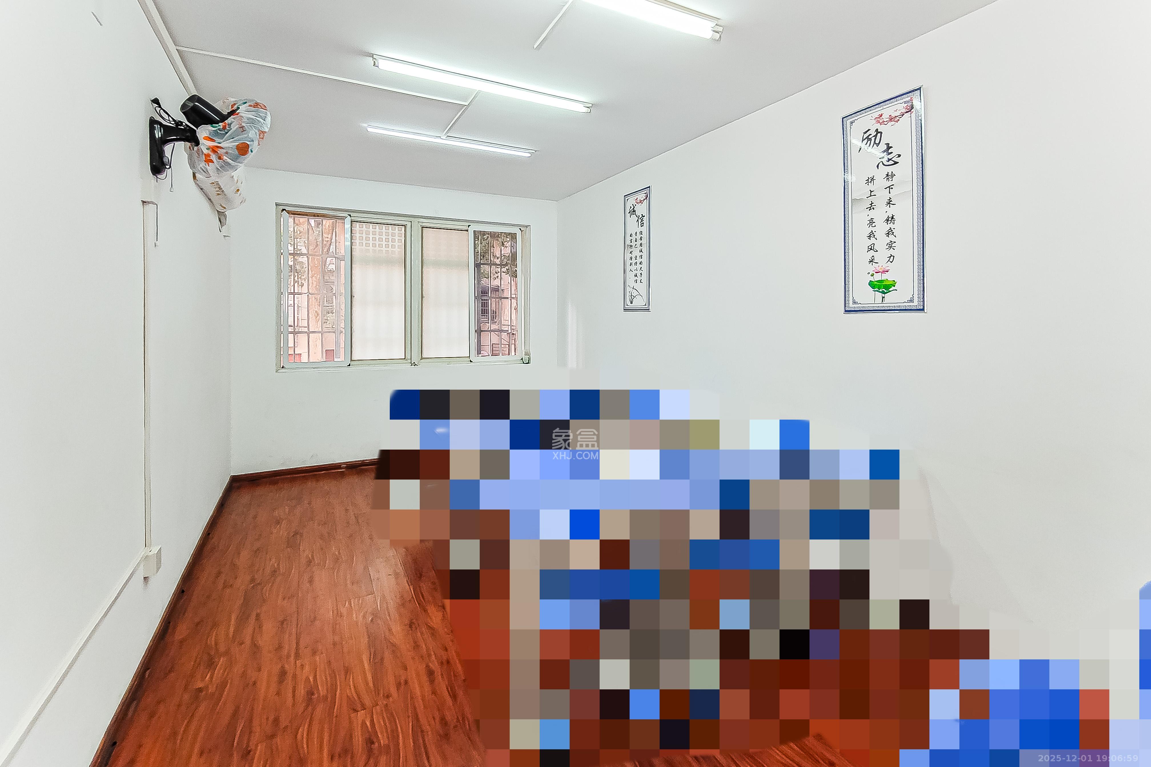 雅礼天心中学(市二十二中学) 3室2厅1卫 46.8万 雅礼天心中学(市二十二中学) 3室2厅1卫 46.8万卧室