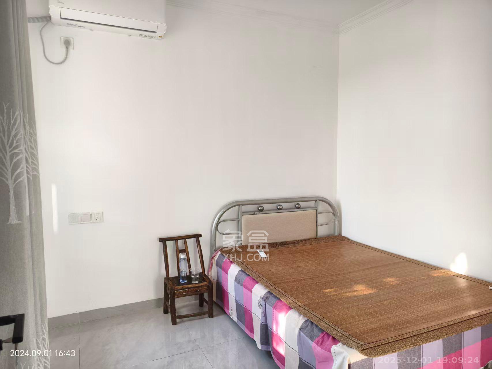 天悦和苑二期  2室1厅1卫    1600.0元/月室内图