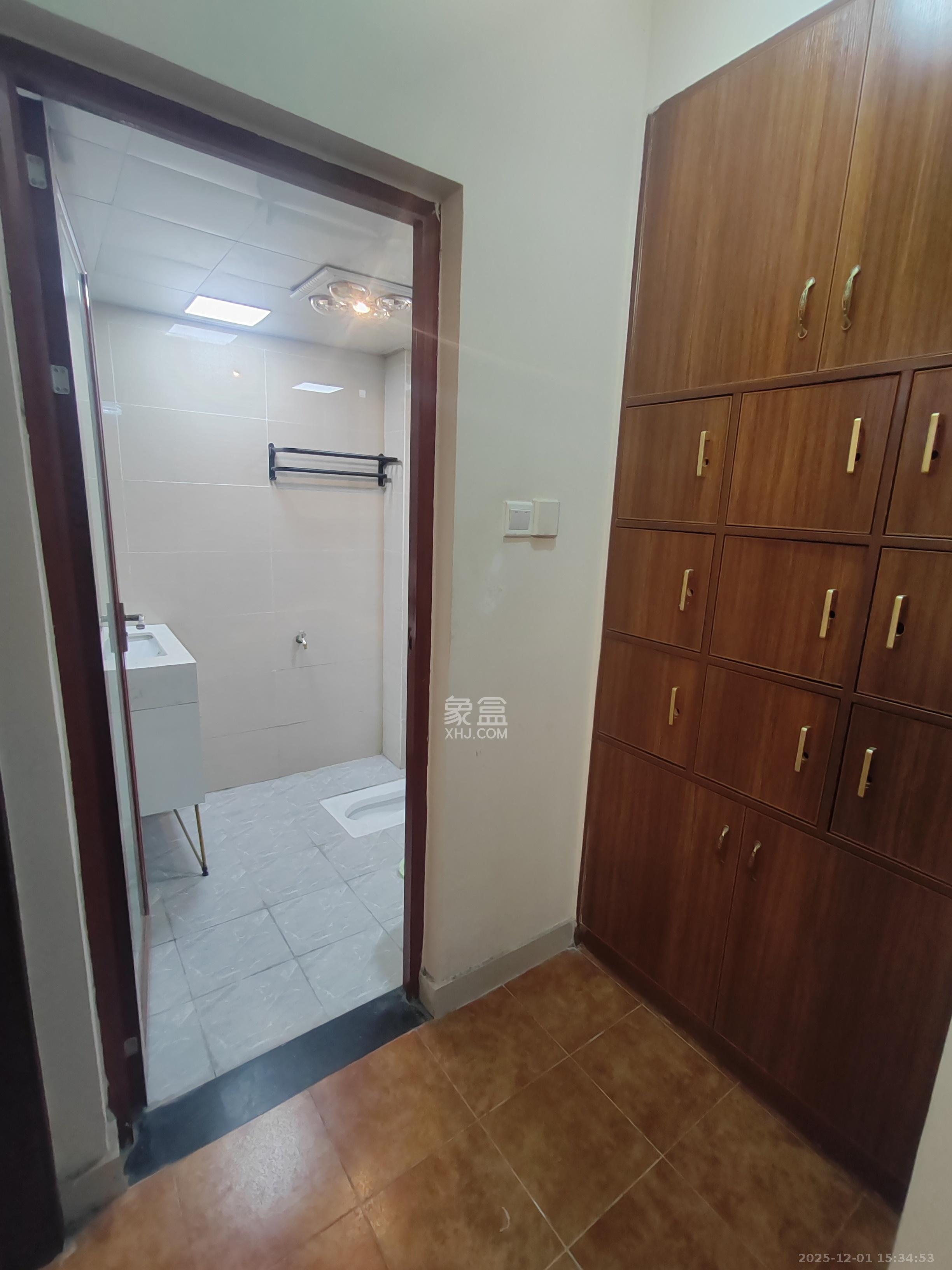 湘域城邦（湘域国际中心）  2室1厅1卫    3000.0元/月室内图