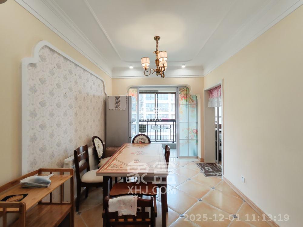 中天瑞景  3室2厅2卫    3000.0元/月室内图