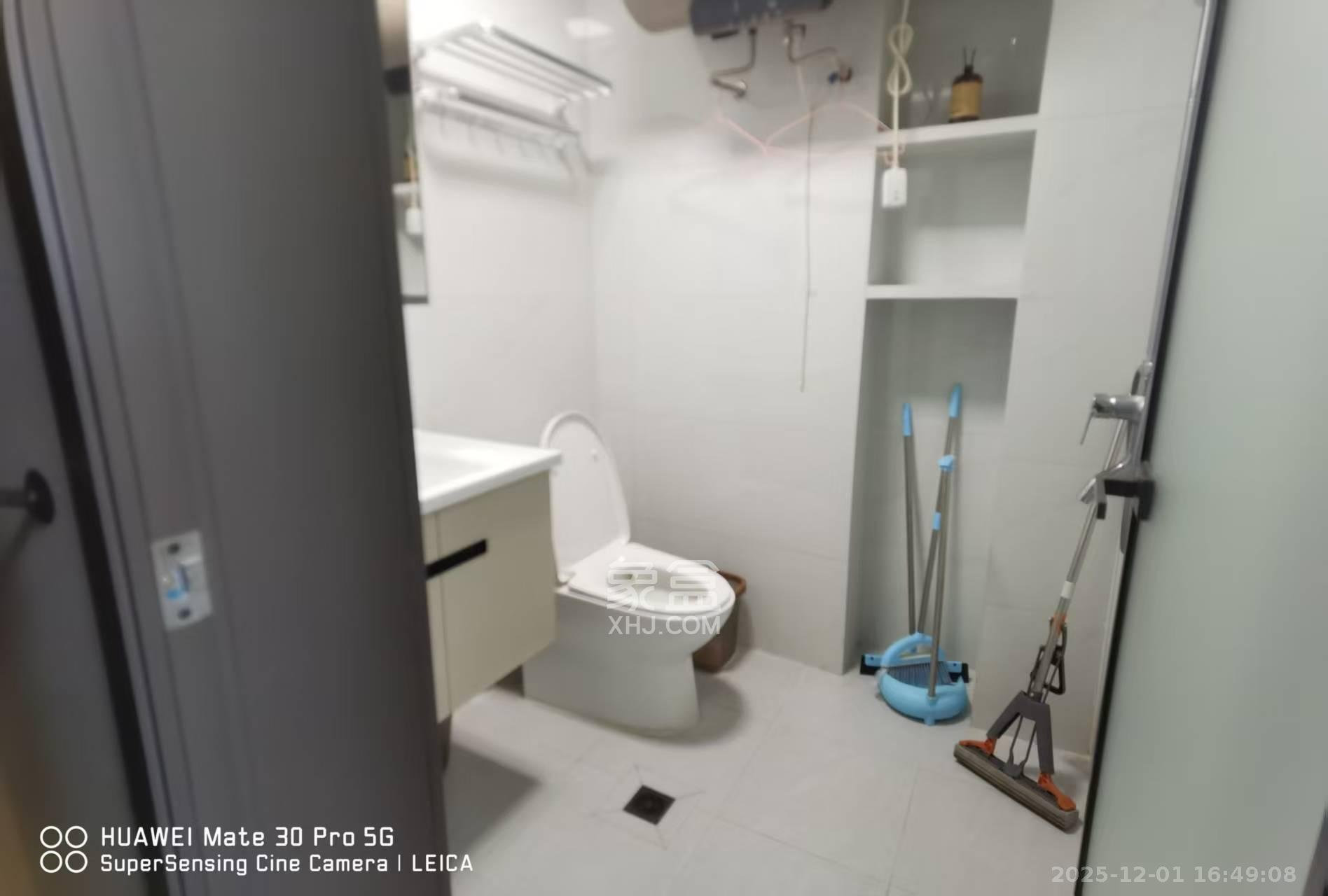 鄱阳汇金中心 2室1厅1卫 1800.0元/月 鄱阳汇金中心 2室1厅1卫 1800.0元/月室内图