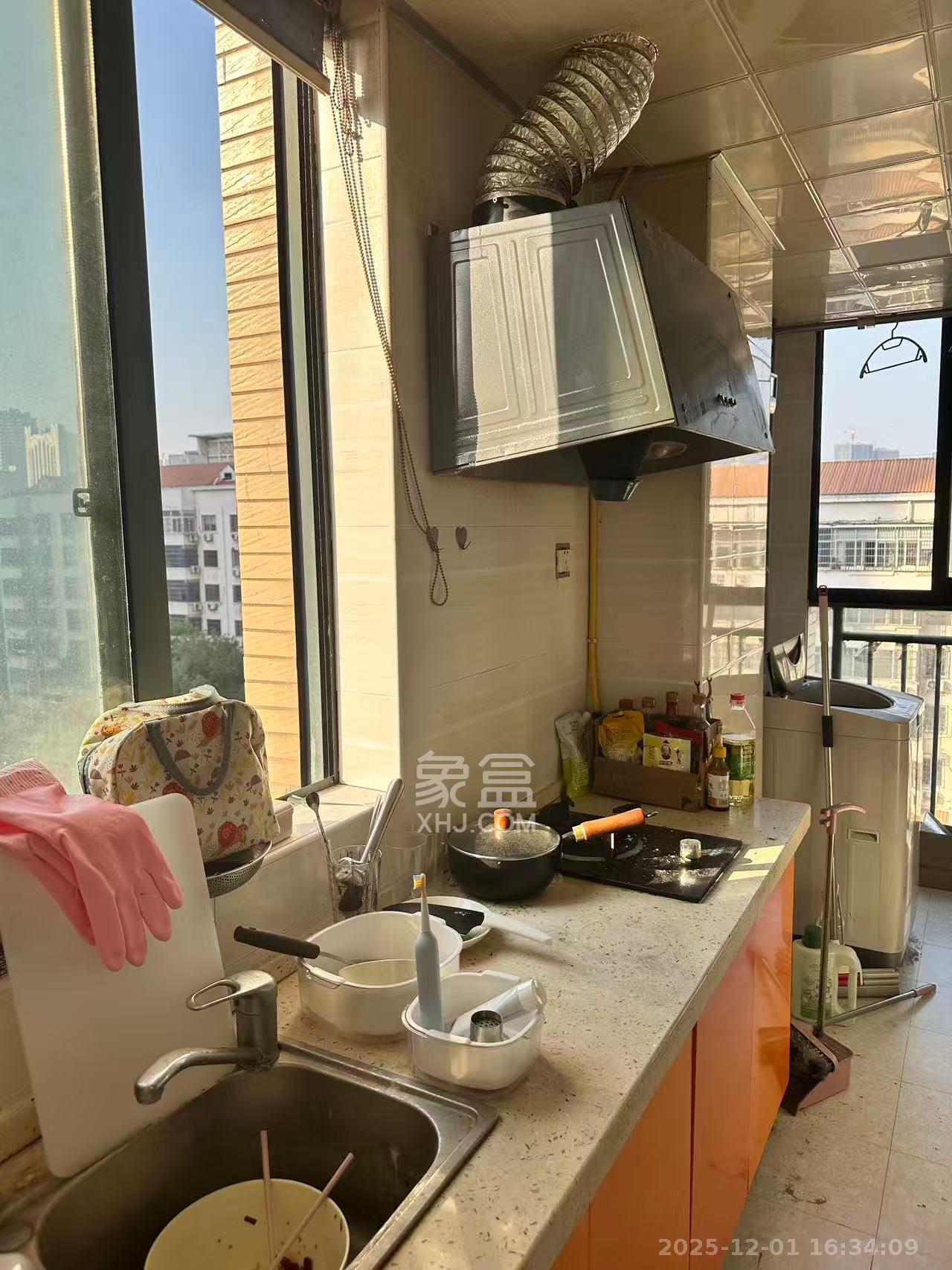 凯轩云顶 1室1厅1卫 1400.0元/月 凯轩云顶 1室1厅1卫 1400.0元/月室内图