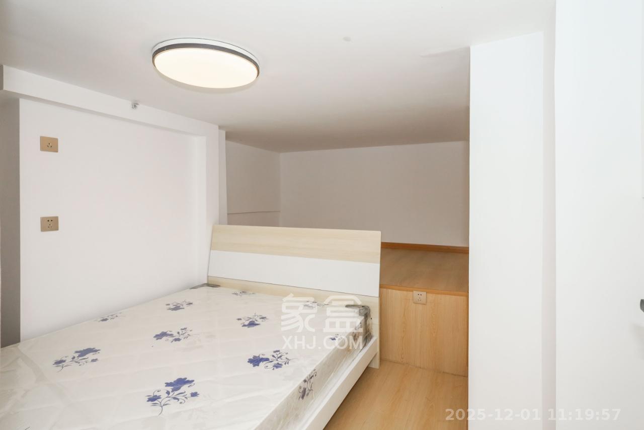 福晟翡翠湾 1室0厅0卫 2000.0元/月 福晟翡翠湾 1室0厅0卫 2000.0元/月室内图