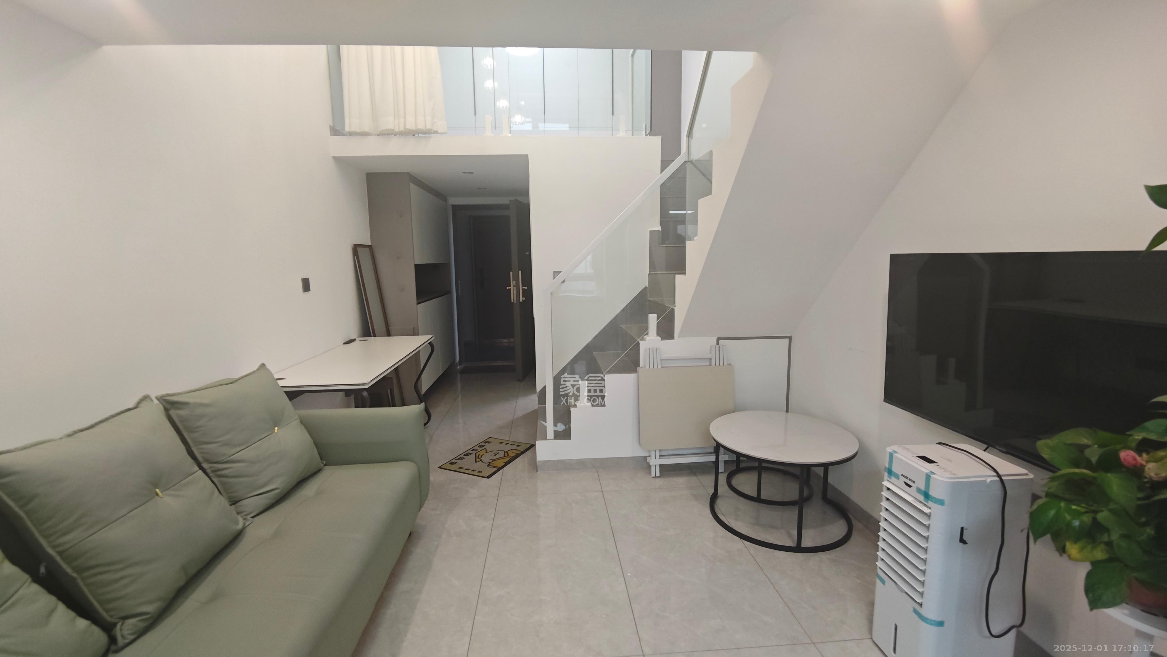 卓越伊景寓  2室1厅1卫    1900.0元/月室内图