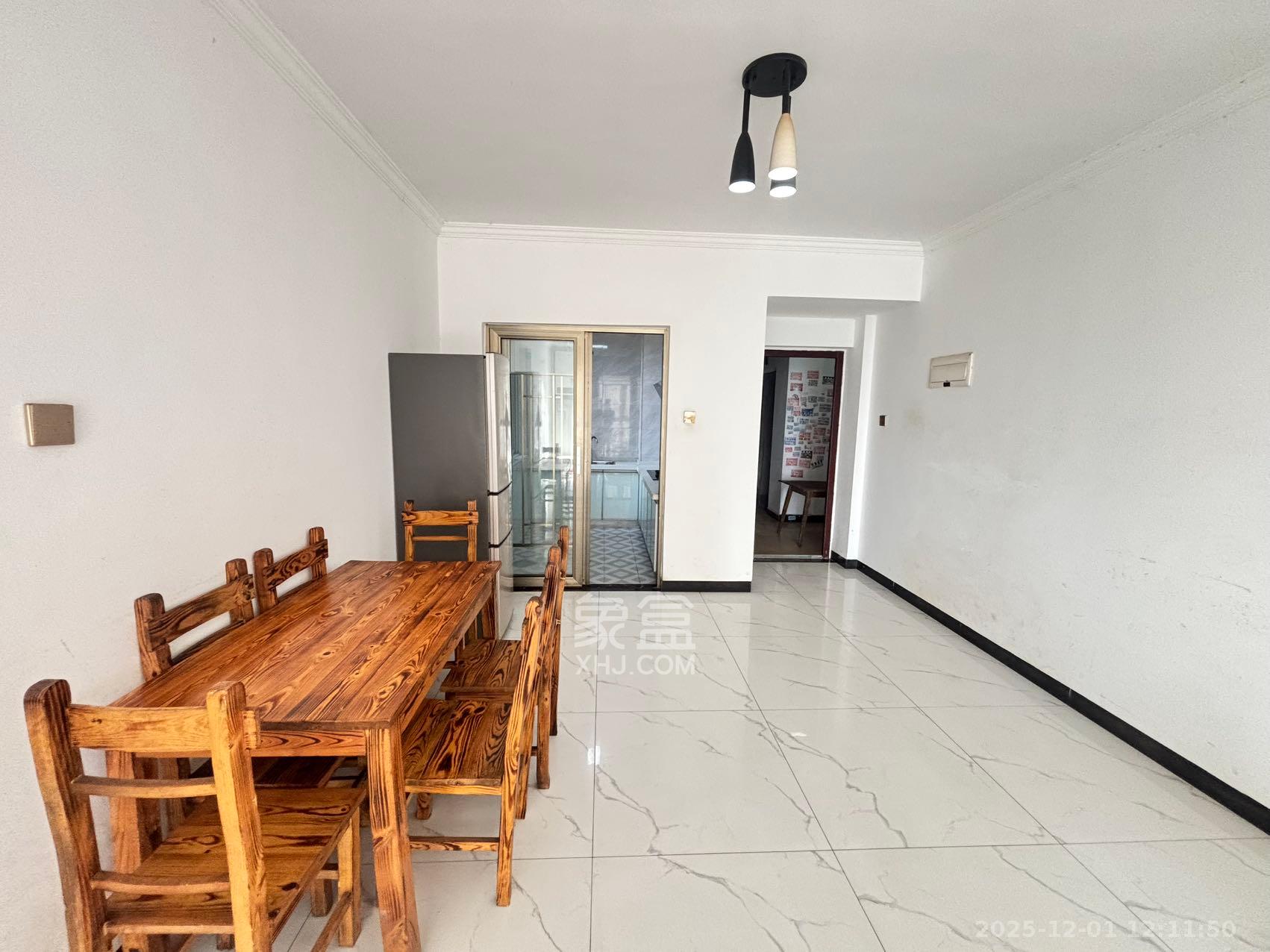 星城新宇川河苑 2室2厅1卫 1600.0元/月 星城新宇川河苑 2室2厅1卫 1600.0元/月室内图