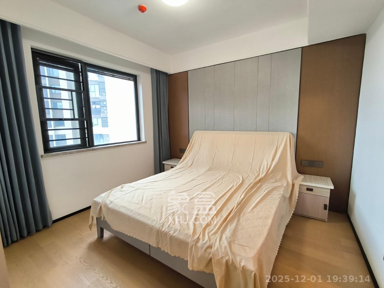 万科魅力之城天阔里  4室2厅2卫    3500.0元/月室内图