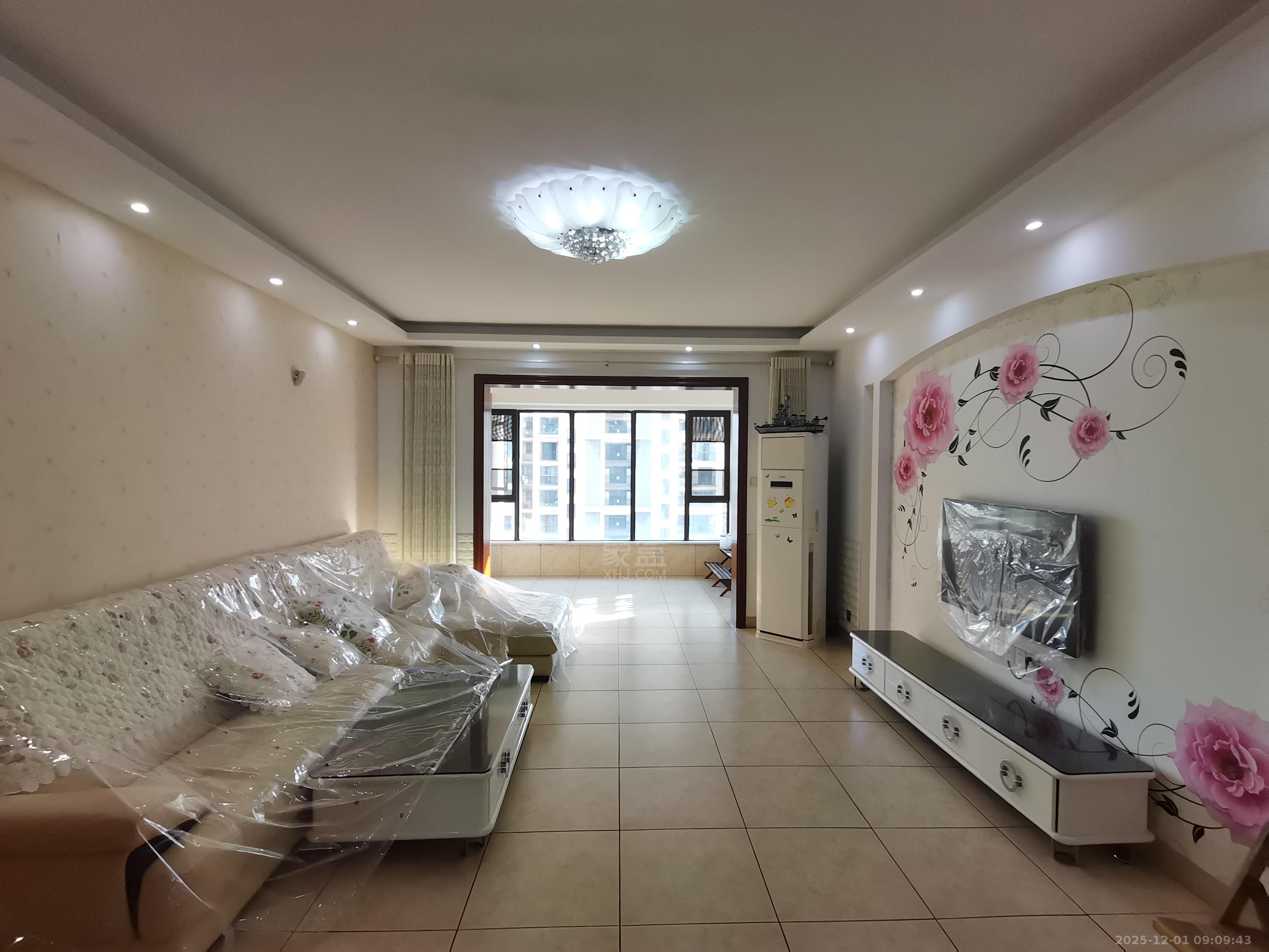 佳兆业金域天下二期  4室2厅1卫    2100.0元/月