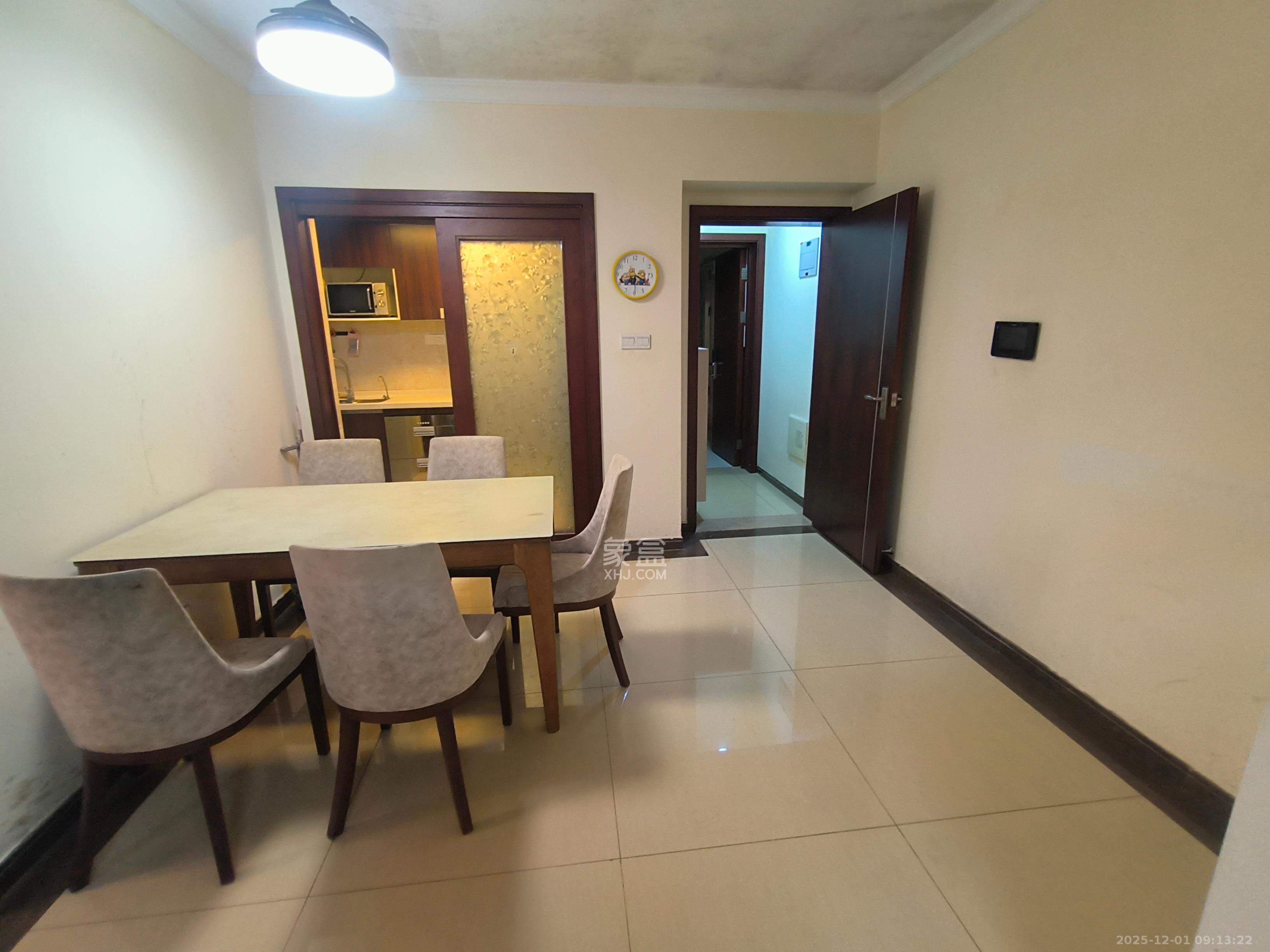 时代倾城二期  2室2厅1卫    1900.0元/月室内图