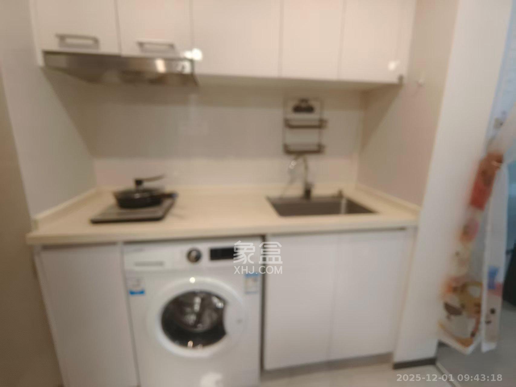 中海国际二期  1室1厅1卫    1000.0元/月