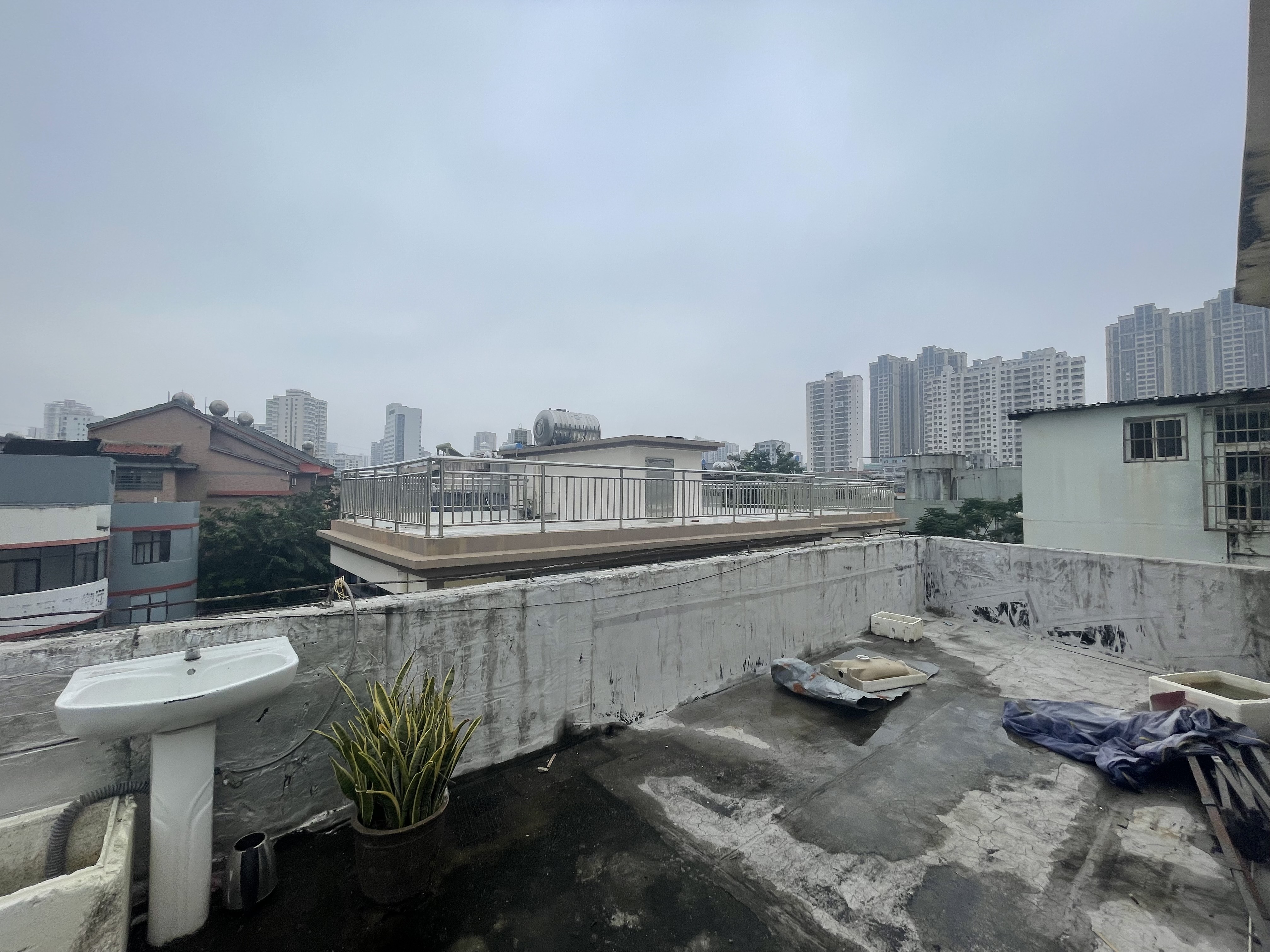 外经别墅 5室2厅2卫 430.0万 外经别墅 5室2厅2卫 430.0万客厅