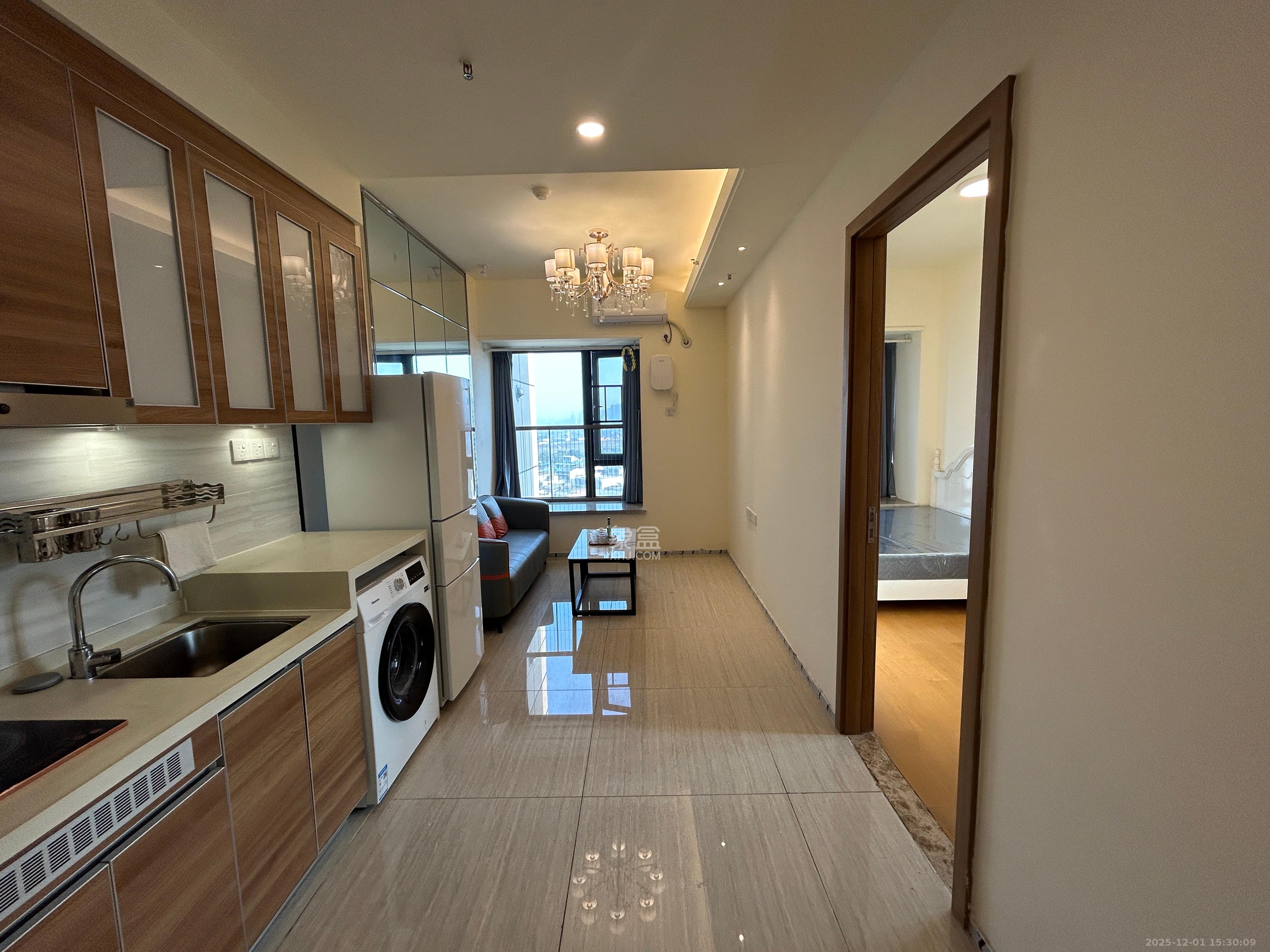 恒大清澜苑(恒大御景半岛四期) 1室1厅1卫 2300.0元/月 恒大清澜苑(恒大御景半岛四期) 1室1厅1卫 2300.0元/月室内图