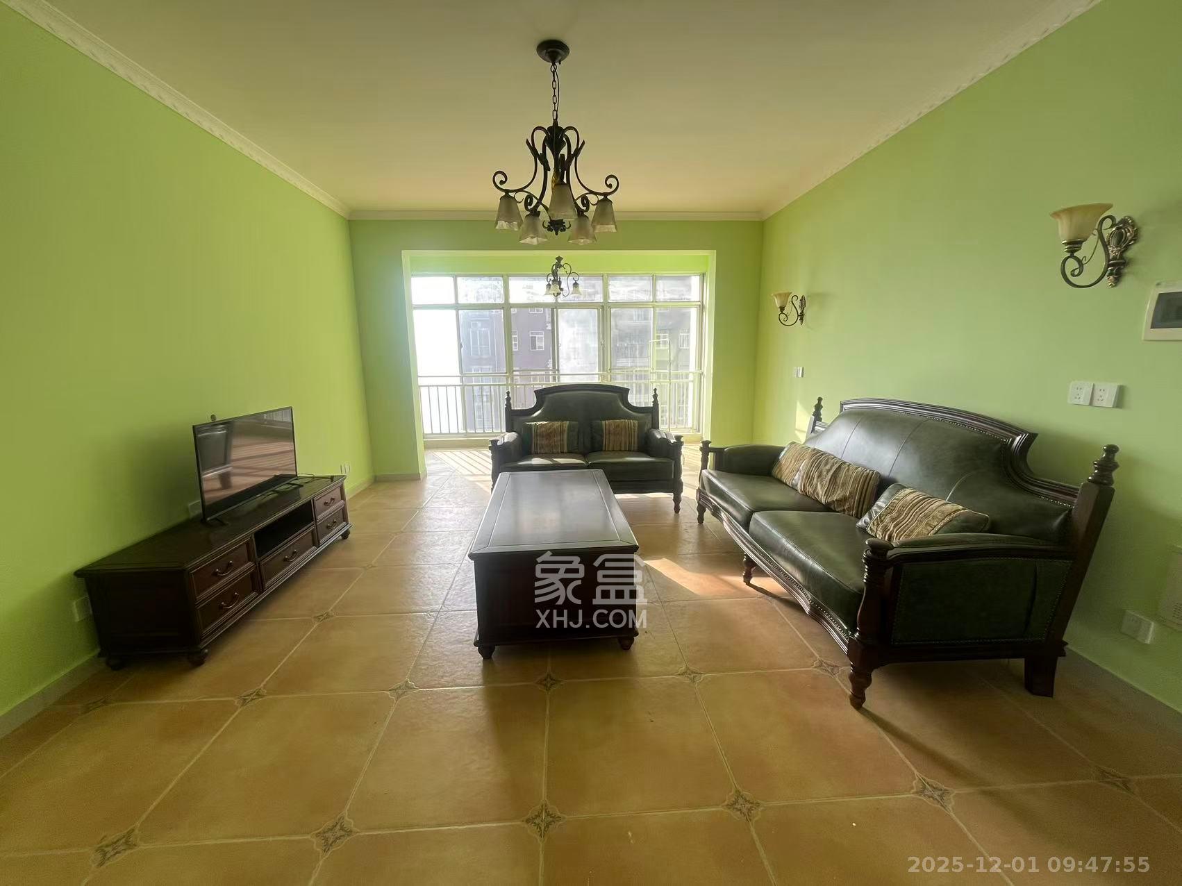 德泽苑 3室2厅2卫 2100.0元/月 德泽苑 3室2厅2卫 2100.0元/月室内图