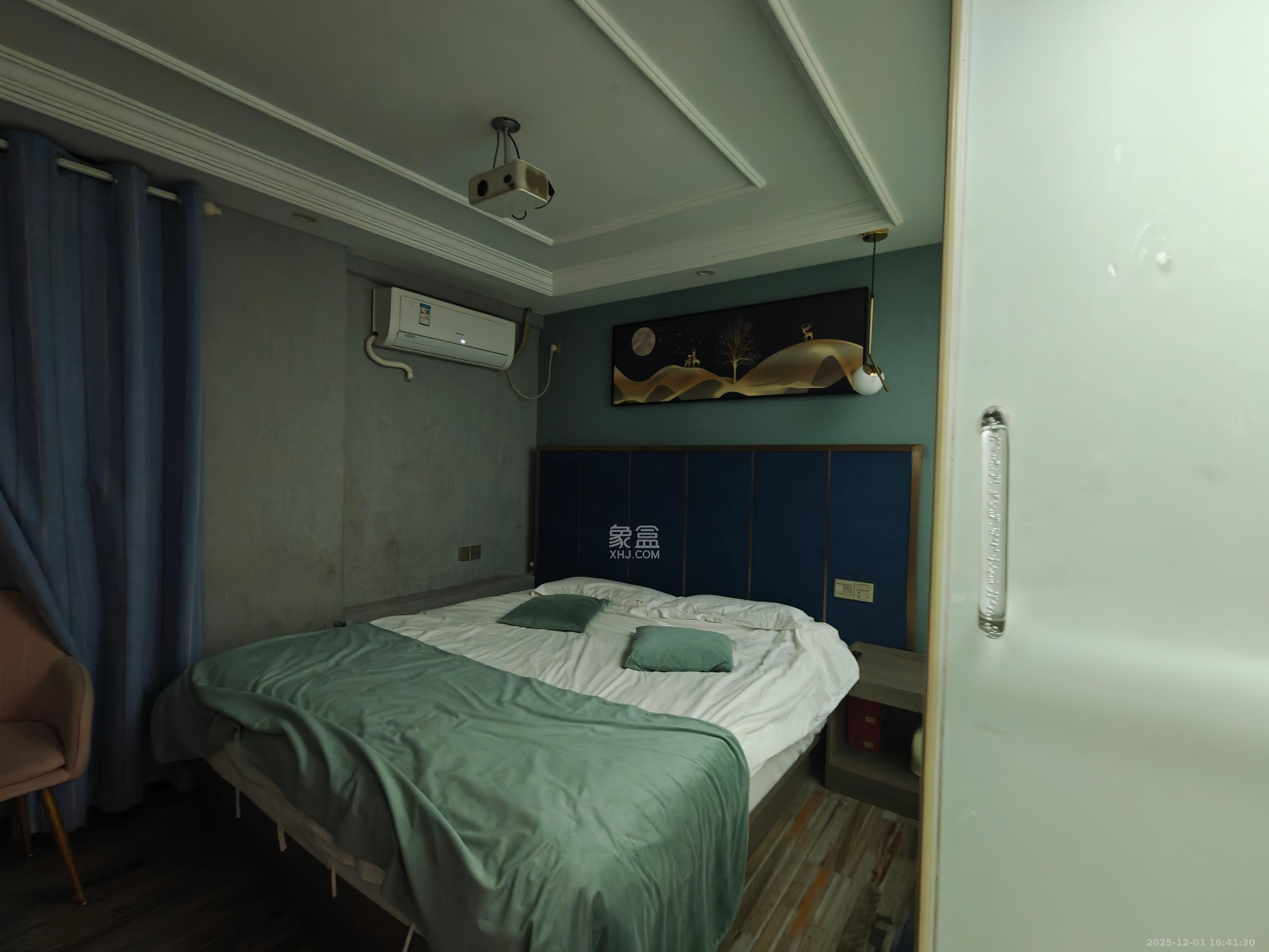 新大新  4室2厅1卫    20000.0元/月