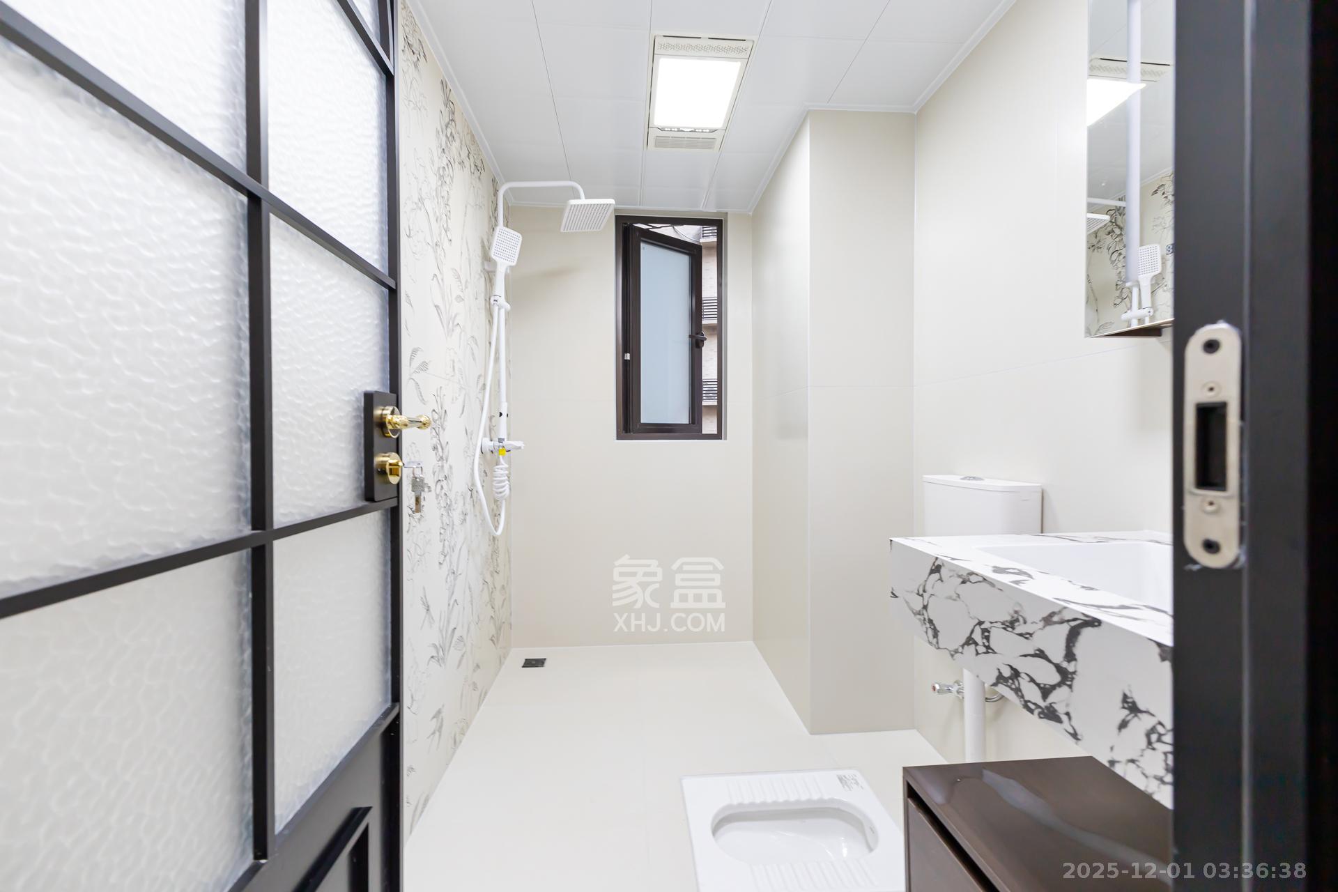 时代倾城五期  2室2厅1卫    75.8万卫生间