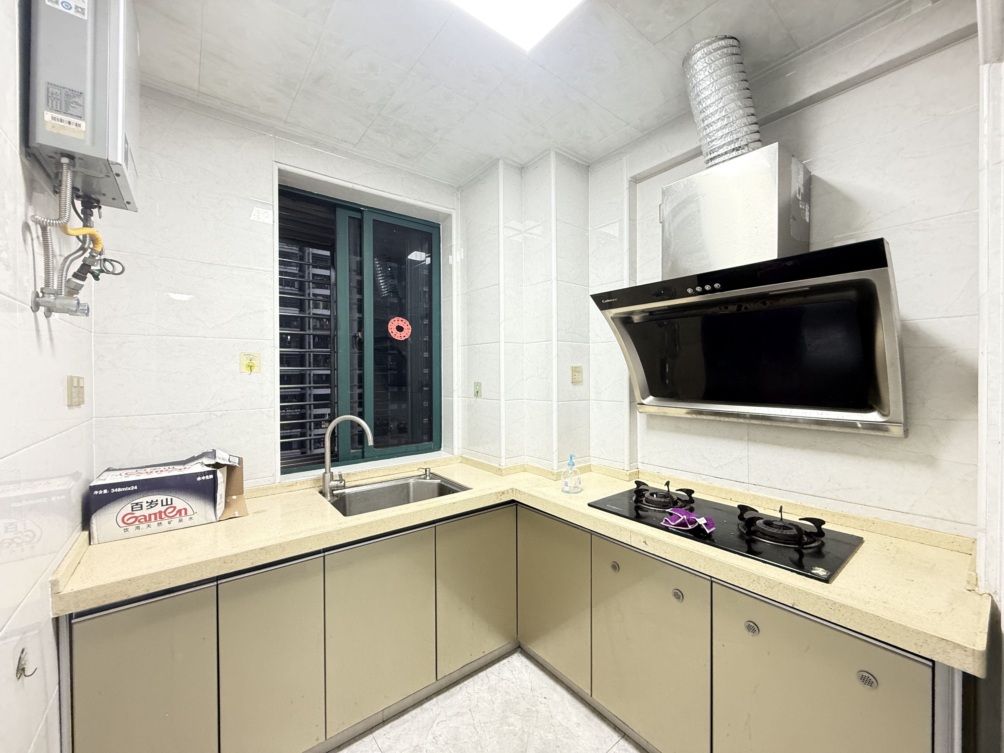 海星家园  2室2厅1卫    2400.0元/月室内图