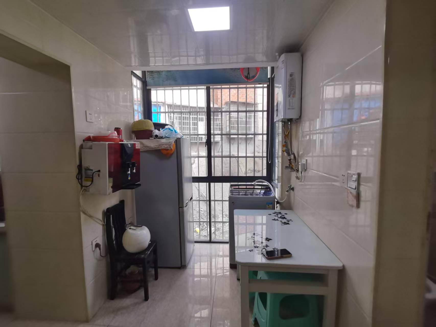 赫山公路局单位房  3室2厅1卫    29.0万