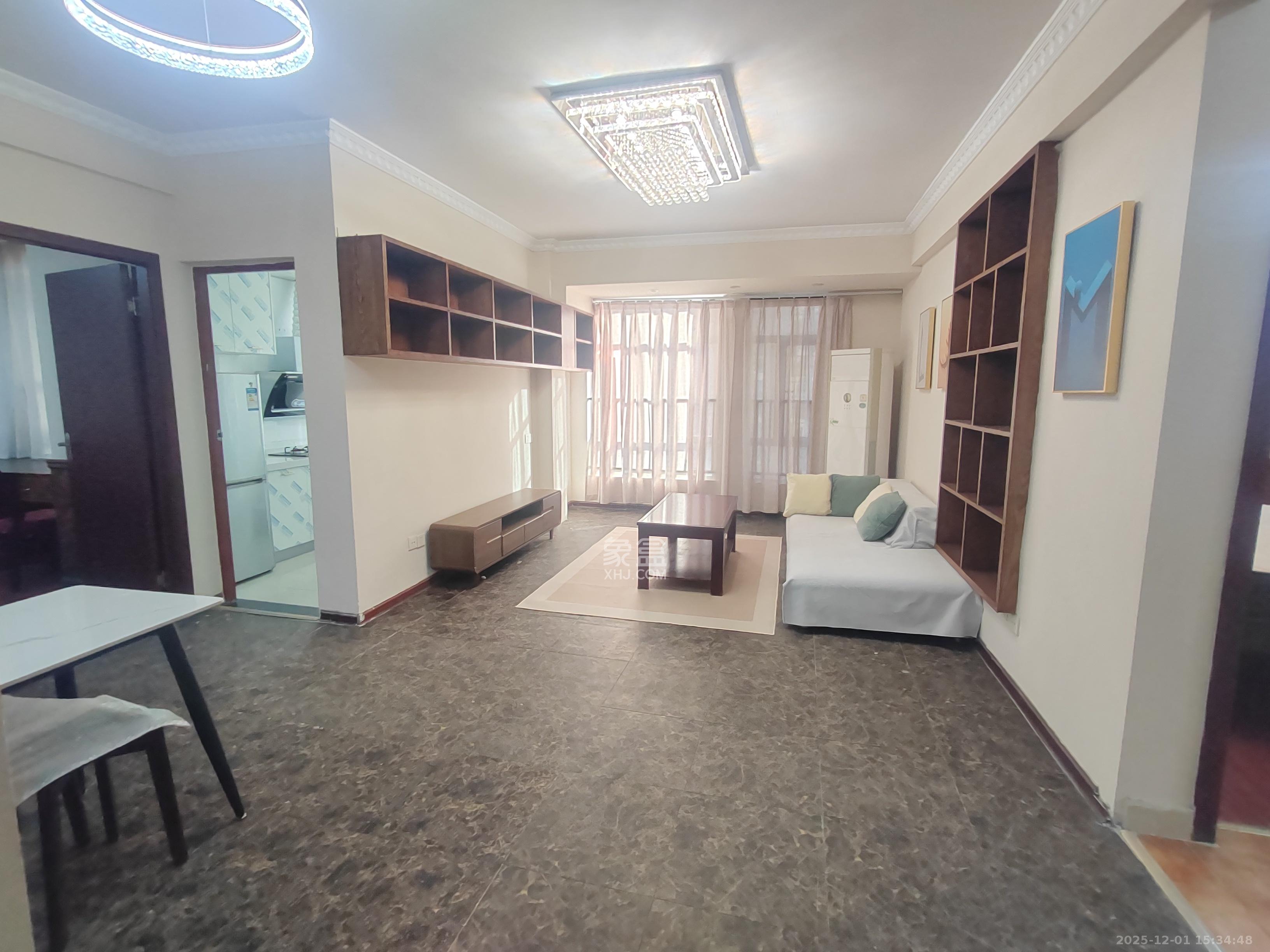 湘域城邦（湘域国际中心）  2室1厅1卫    3000.0元/月