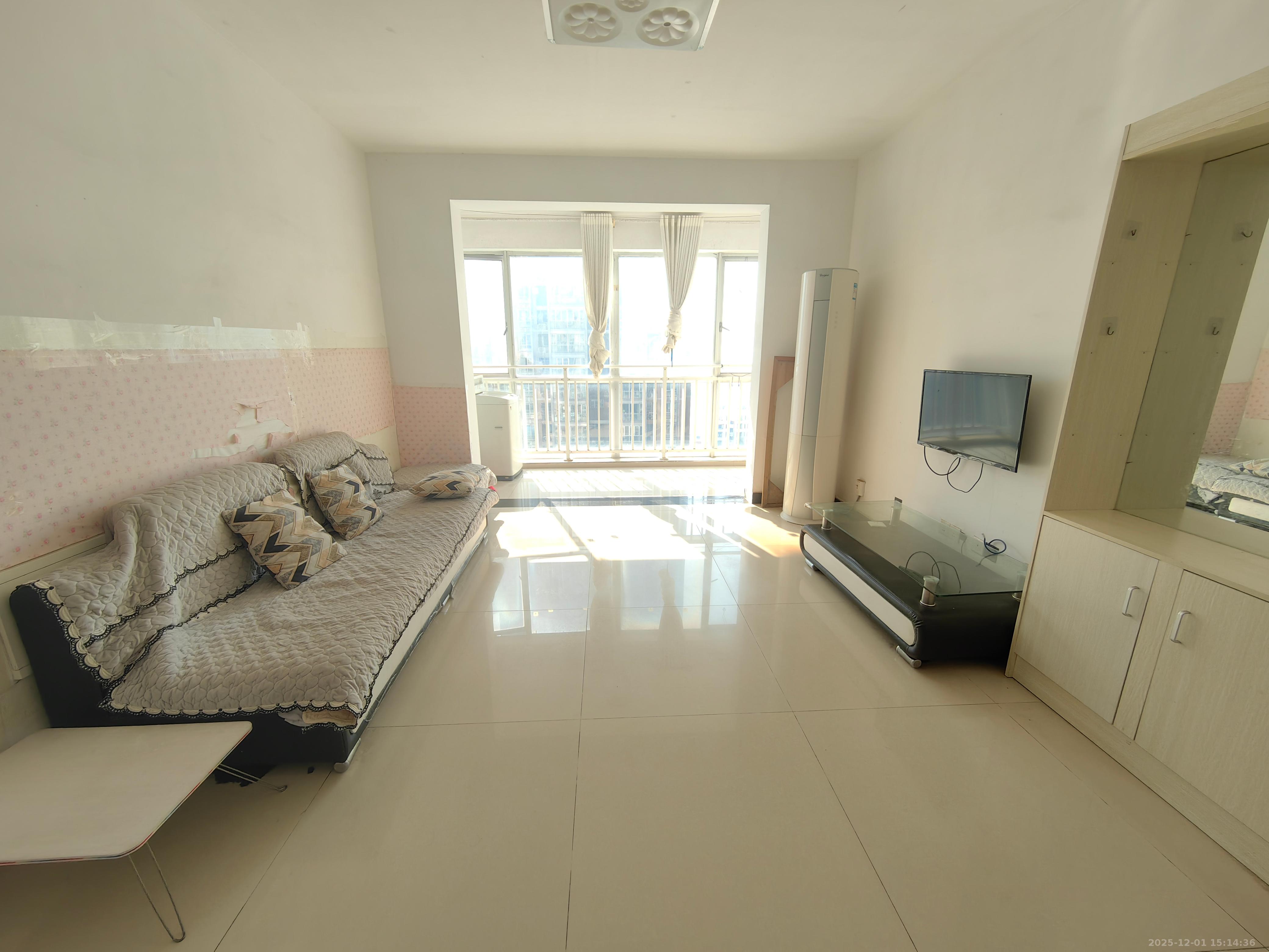 恒广国际景园一二区  2室2厅1卫    1800.0元/月