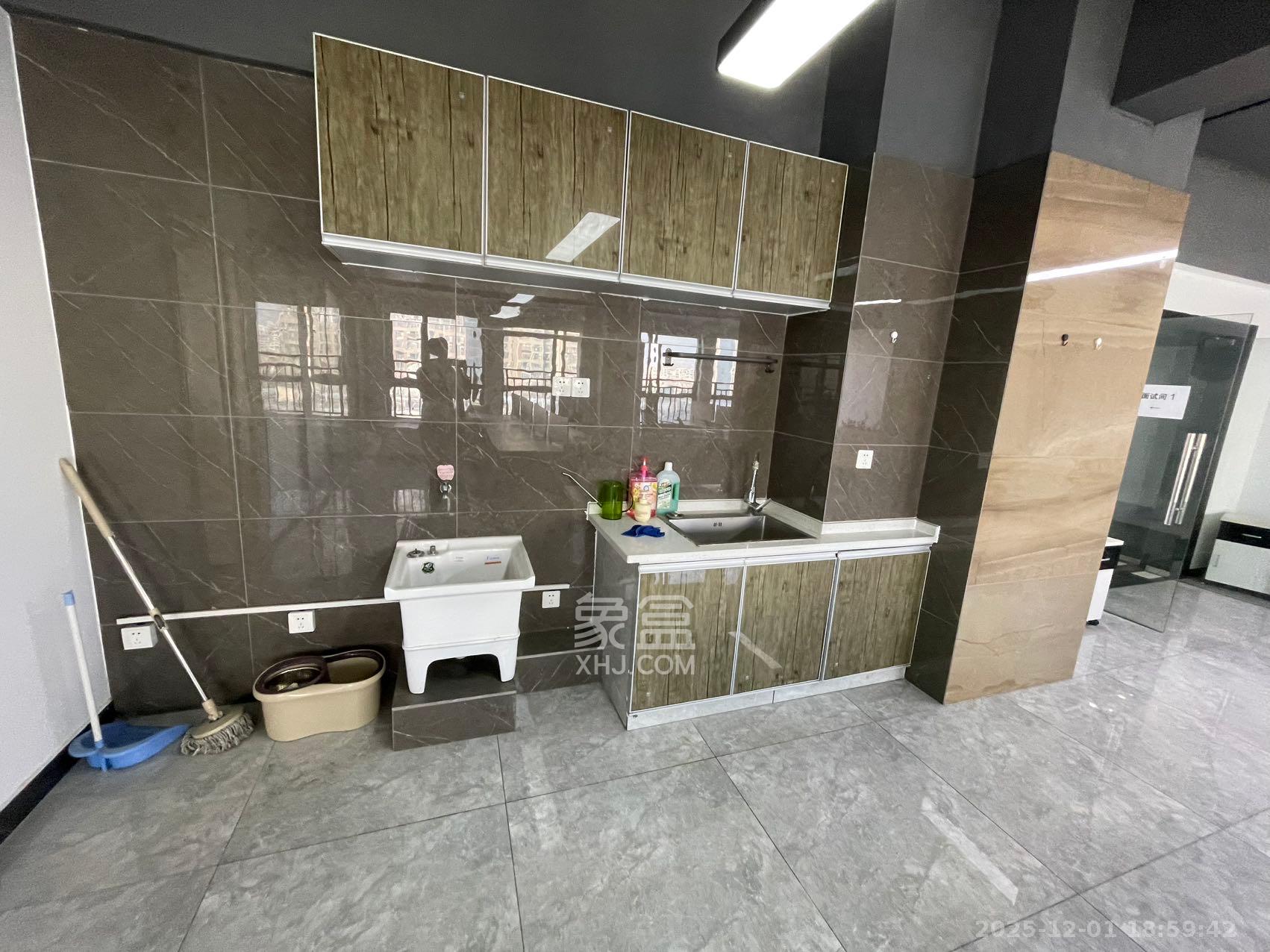 长城万悦汇   210.0㎡      9000.0元/月室内图