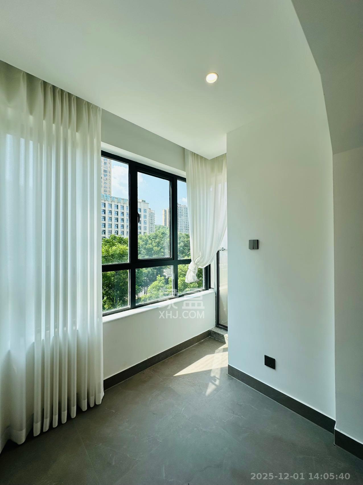 梦想枫林湾 3室2厅2卫 4000.0元/月 梦想枫林湾 3室2厅2卫 4000.0元/月室内图