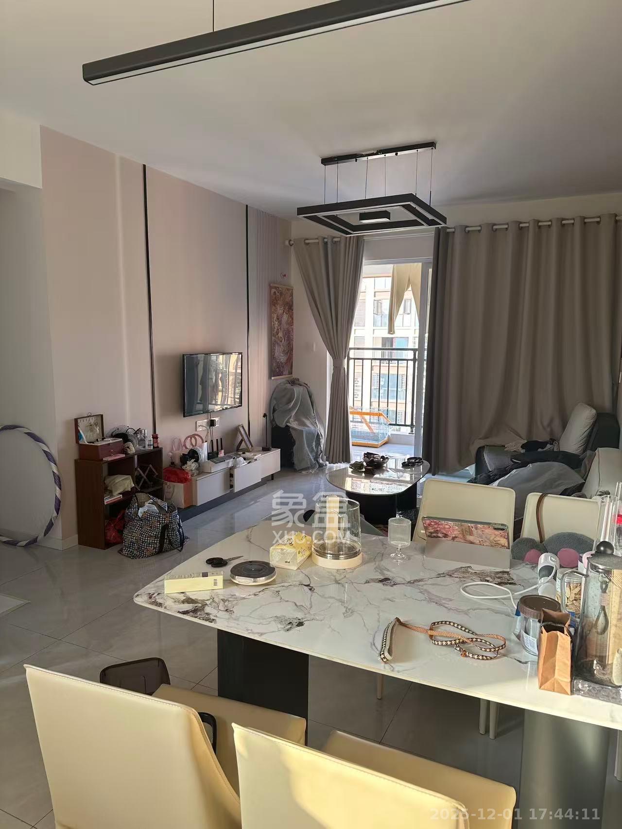 和景家园一期  1室0厅0卫    2000.0元/月