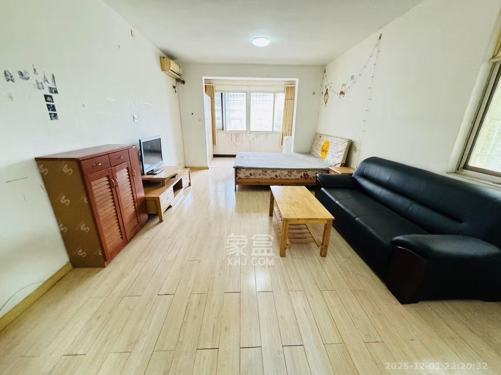 亨景楼（亨璟楼）（享景楼）  1室1厅1卫    1200.0元/月室内图