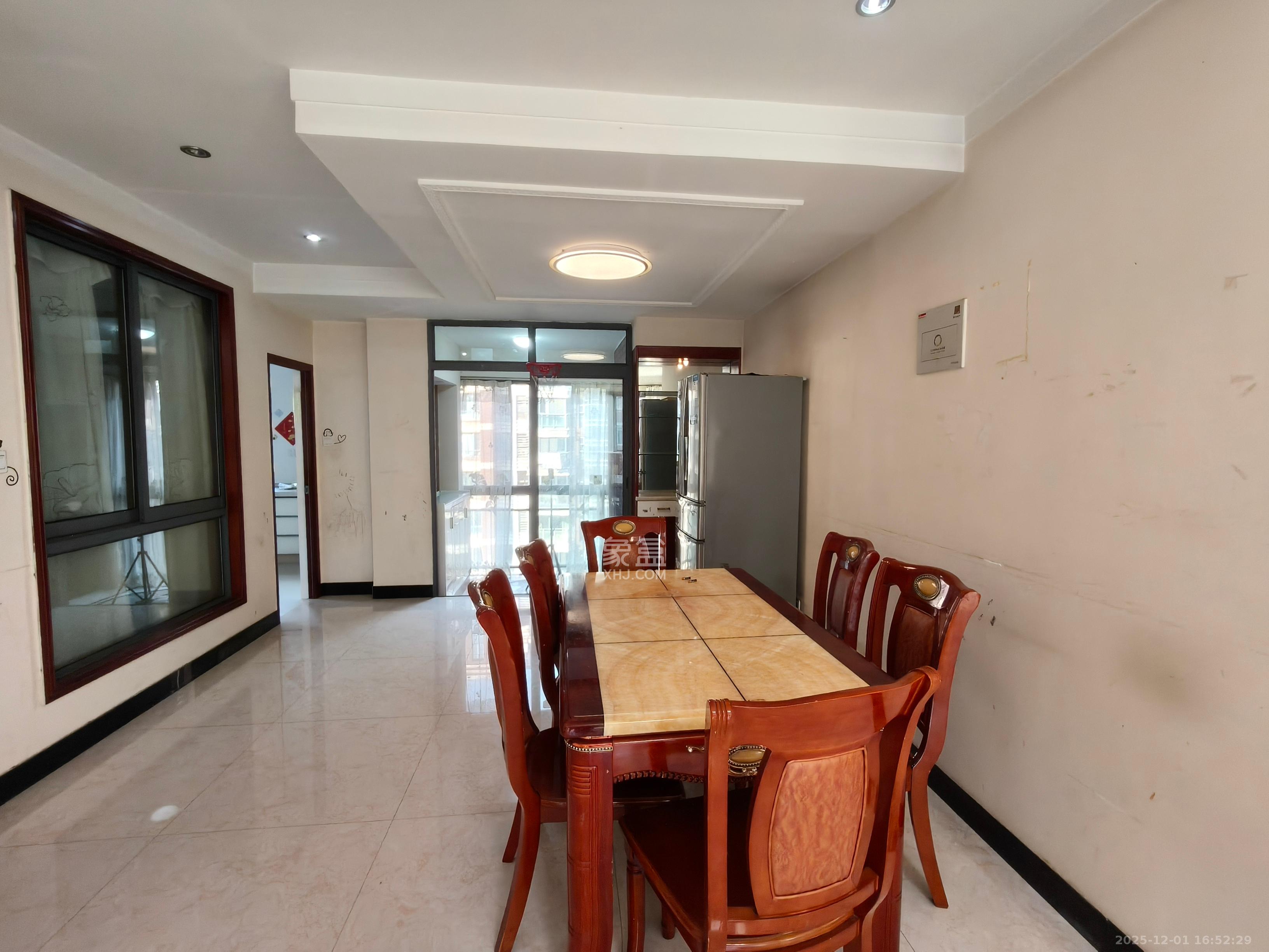 奥林匹克花园 3室2厅1卫 2600.0元/月 奥林匹克花园 3室2厅1卫 2600.0元/月室内图