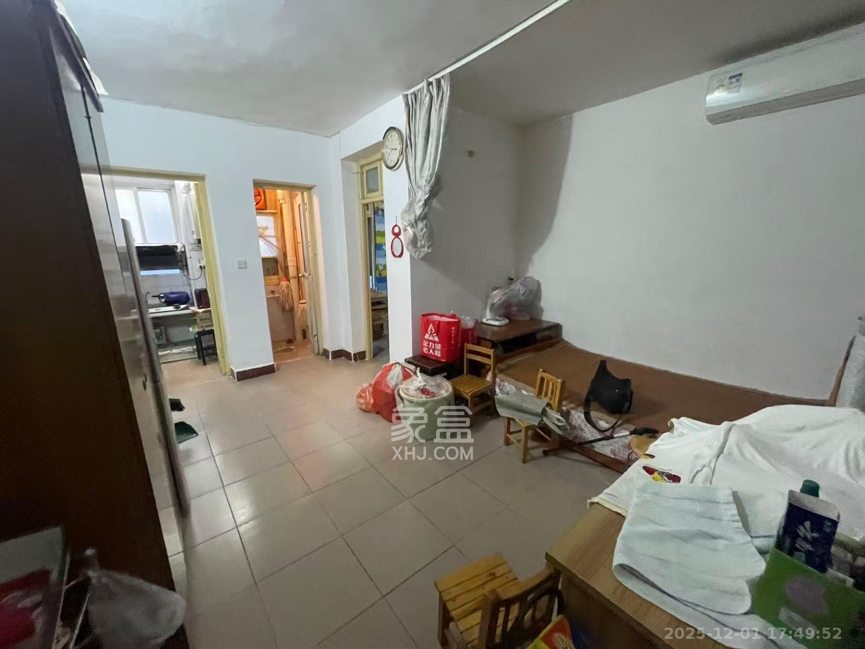 营盘东路、营盘西路散盘  2室1厅1卫    1800.0元/月