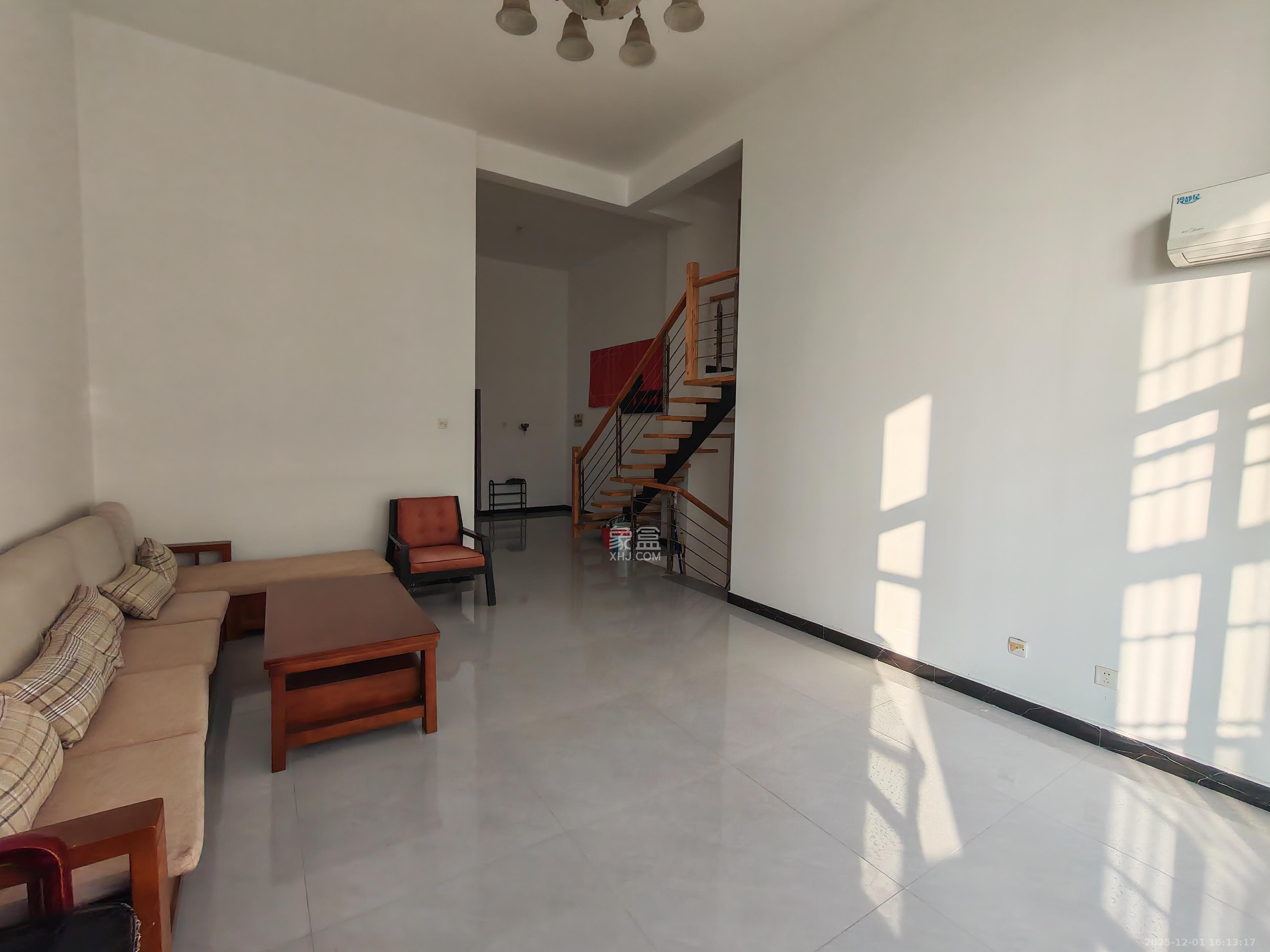 楚天家园 3室2厅2卫 1800.0元/月 楚天家园 3室2厅2卫 1800.0元/月室内图