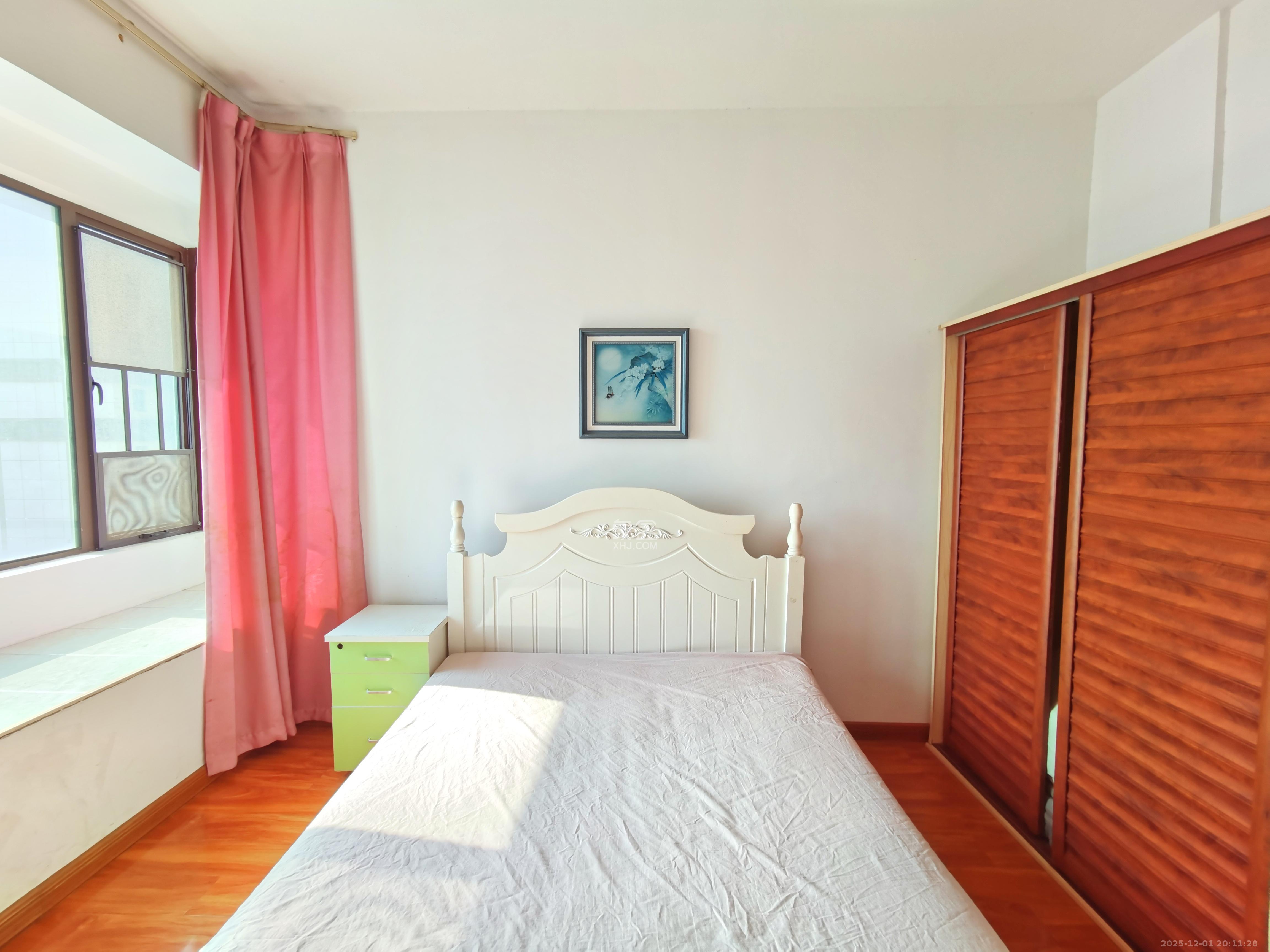 山语城三期 2室2厅1卫 1600.0元/月 山语城三期 2室2厅1卫 1600.0元/月室内图